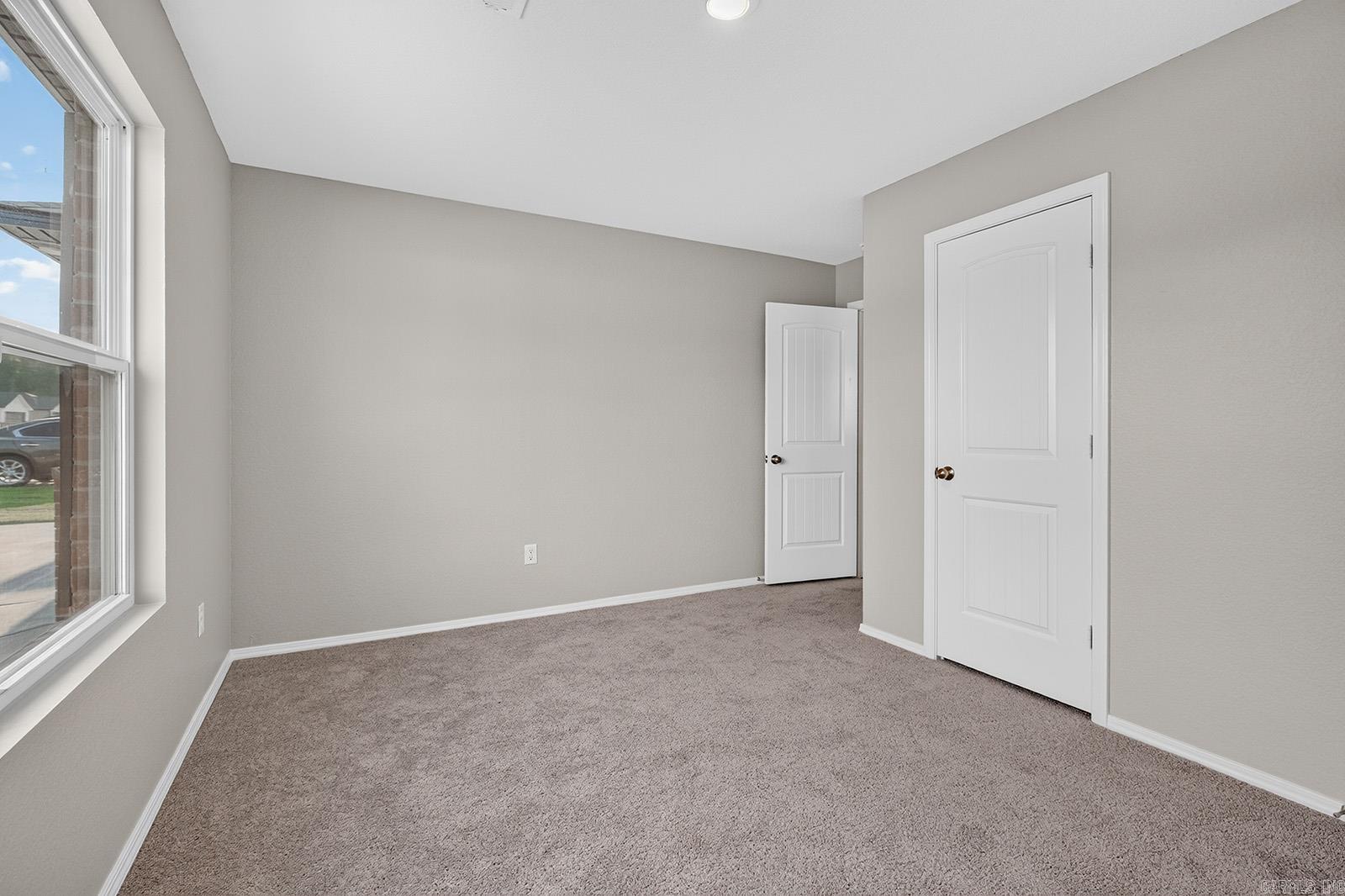 50 Sarah Alyse Lane Property Photo 14