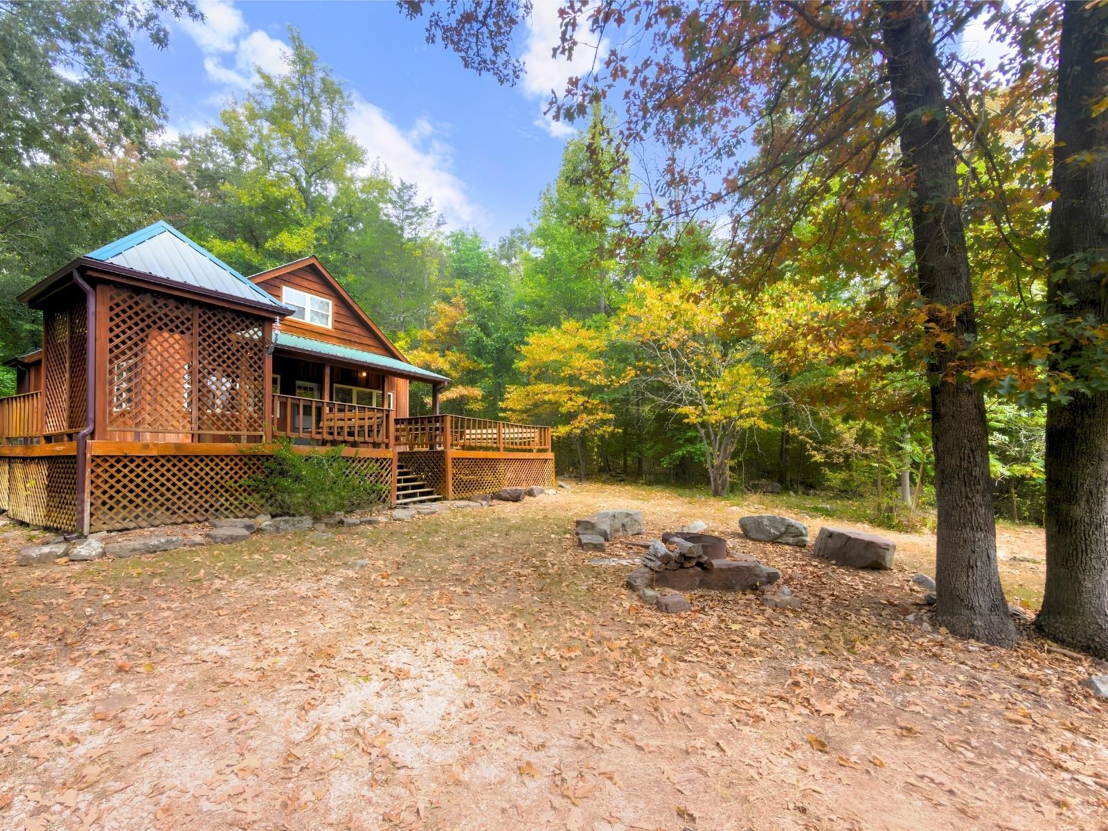 103 Jennifer Lane Property Photo 1