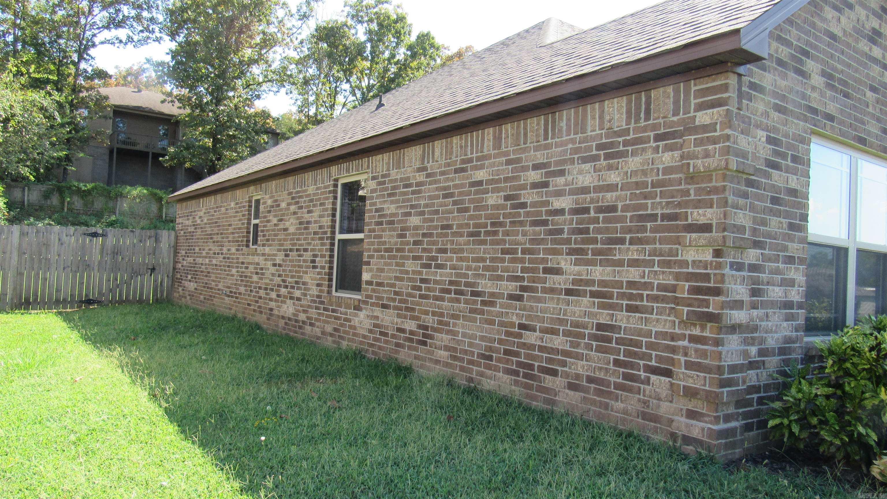 2025 Shadow Ridge Road Property Photo 8