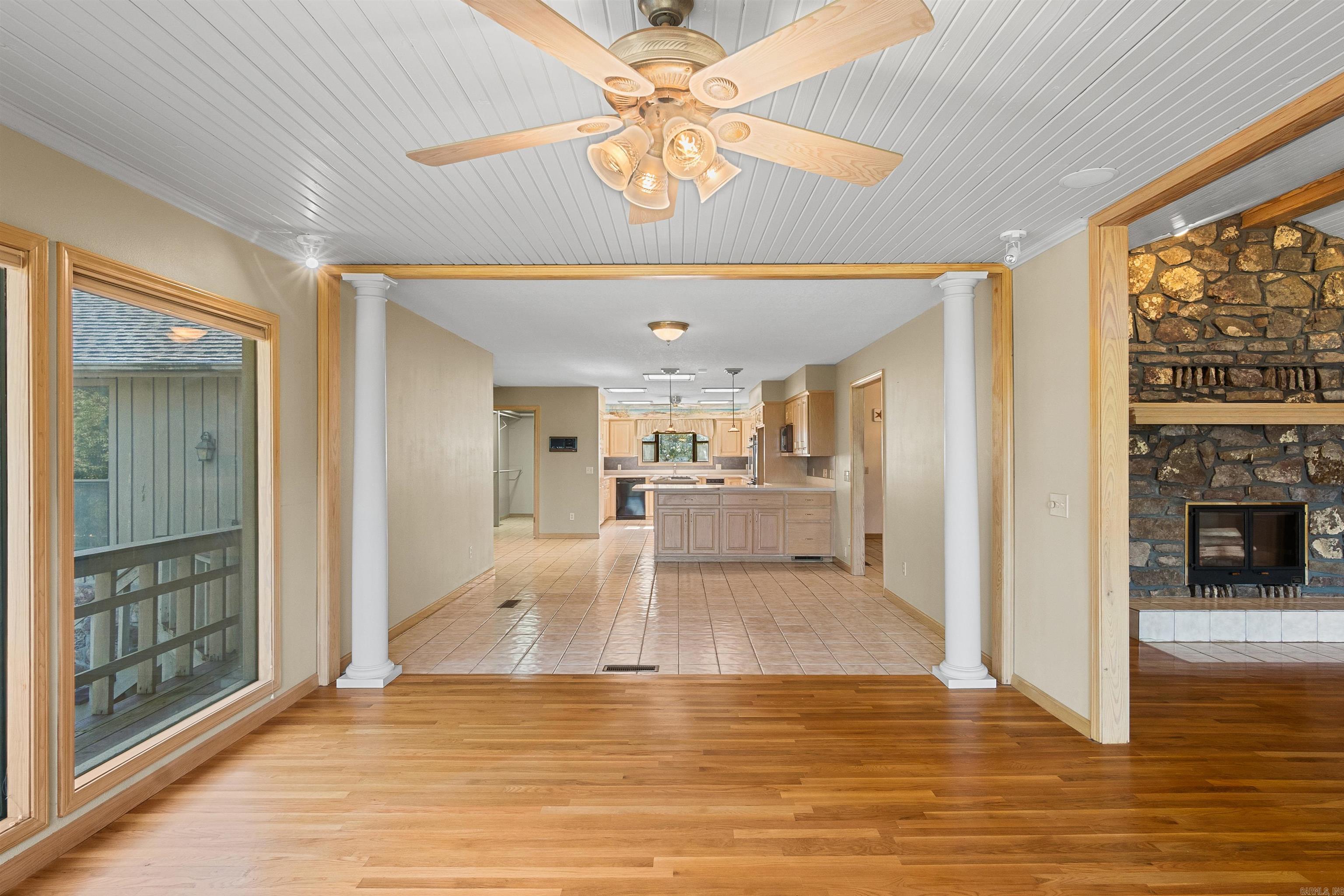 1211 Palisades Circle Property Photo 11