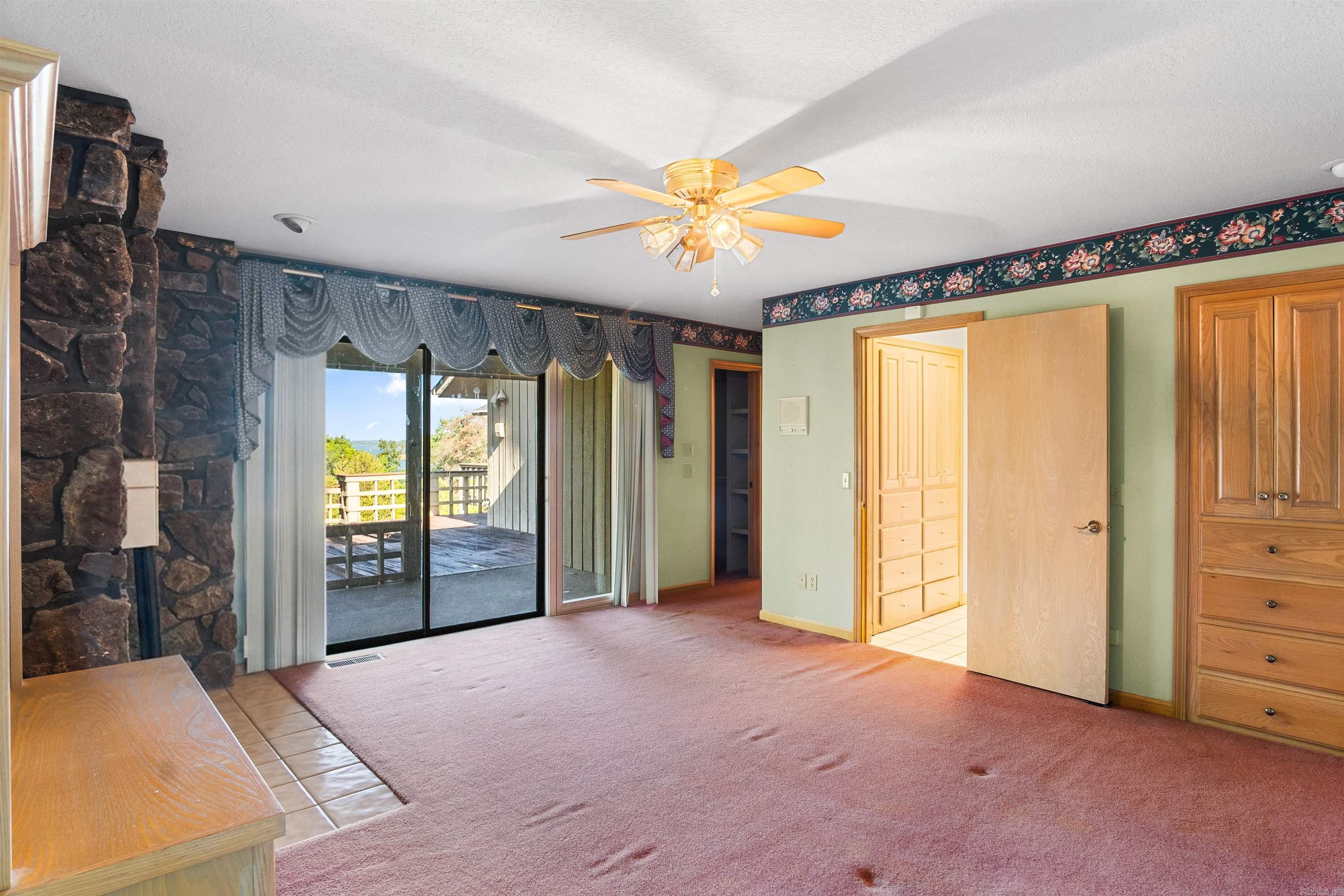 1211 Palisades Circle Property Photo 21