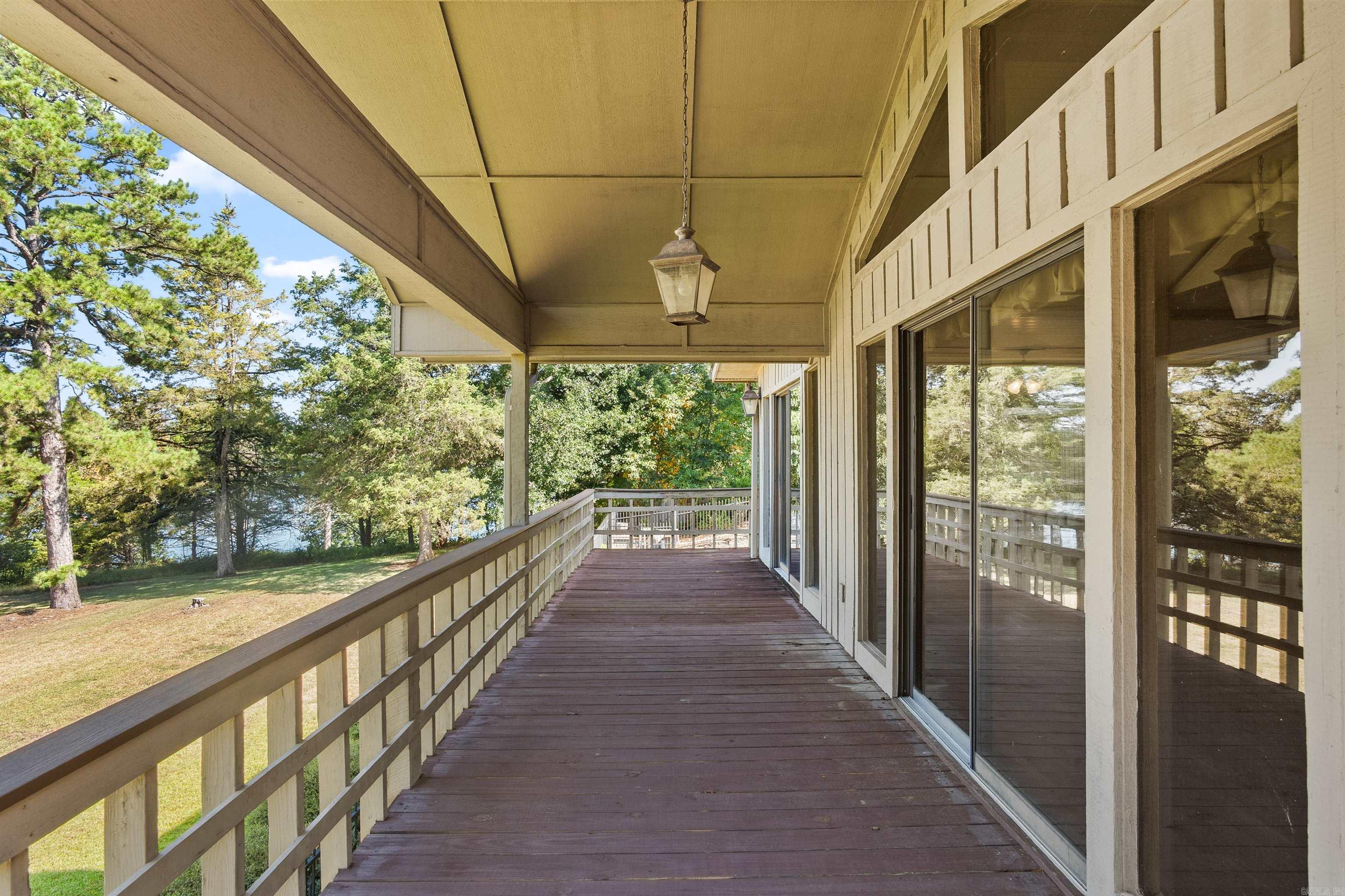 1211 Palisades Circle Property Photo 41