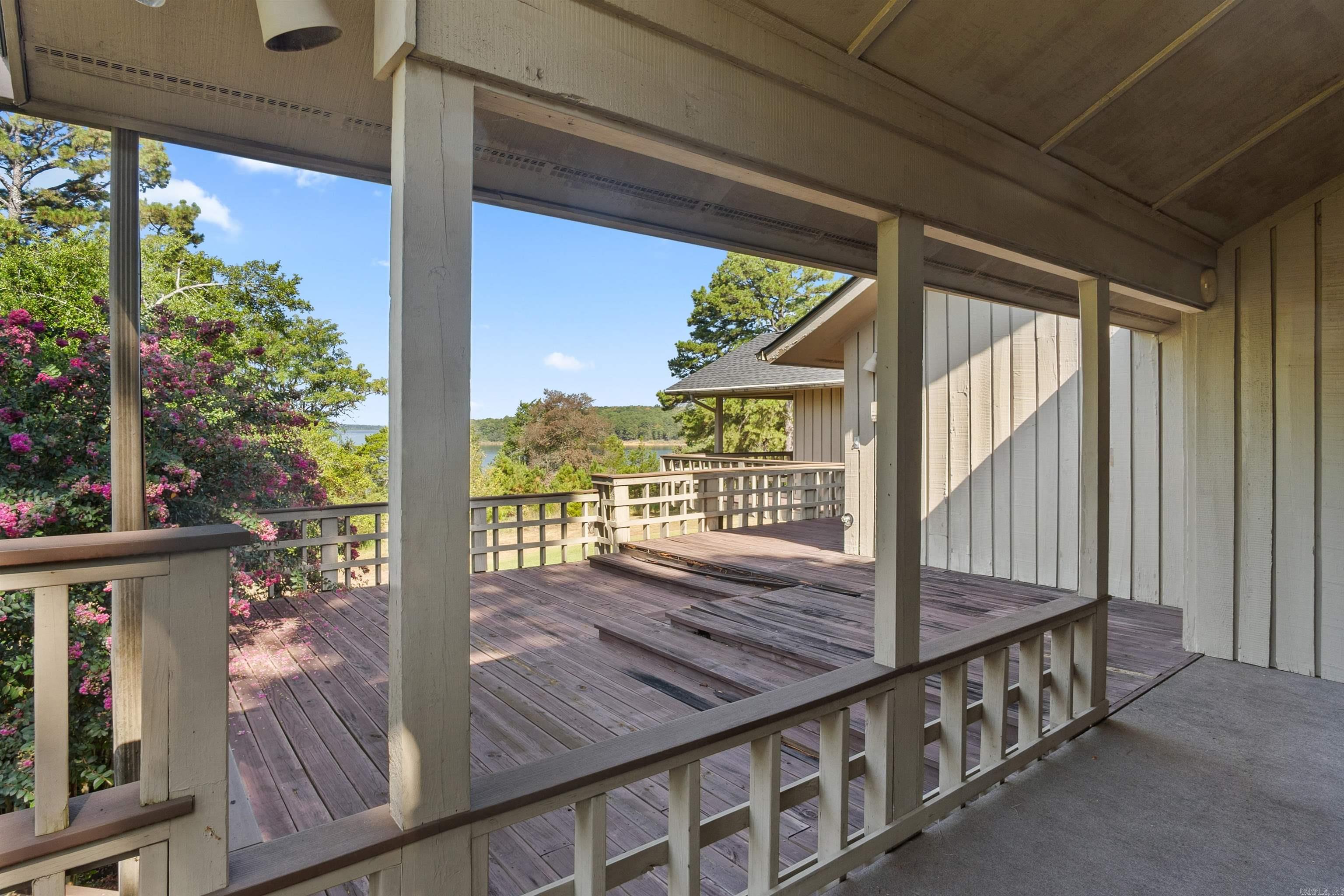 1211 Palisades Circle Property Photo 42