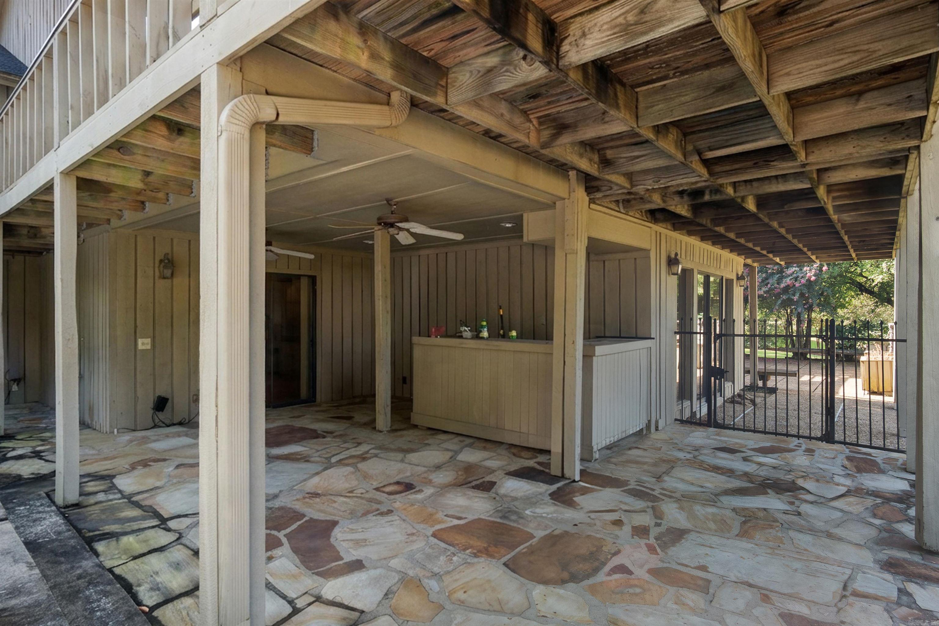 1211 Palisades Circle Property Photo 44