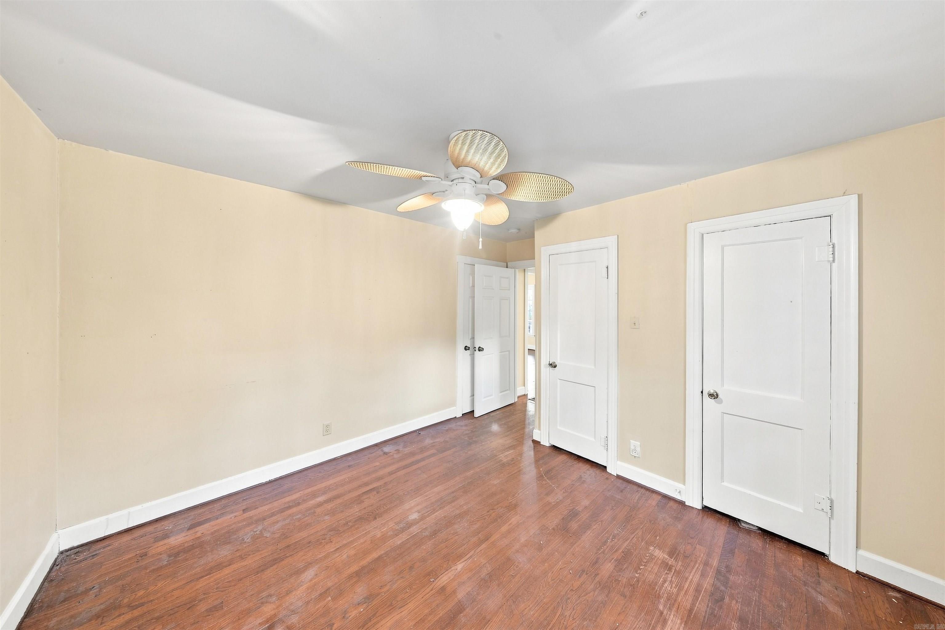 1809 S Buchanan Street Property Photo 17