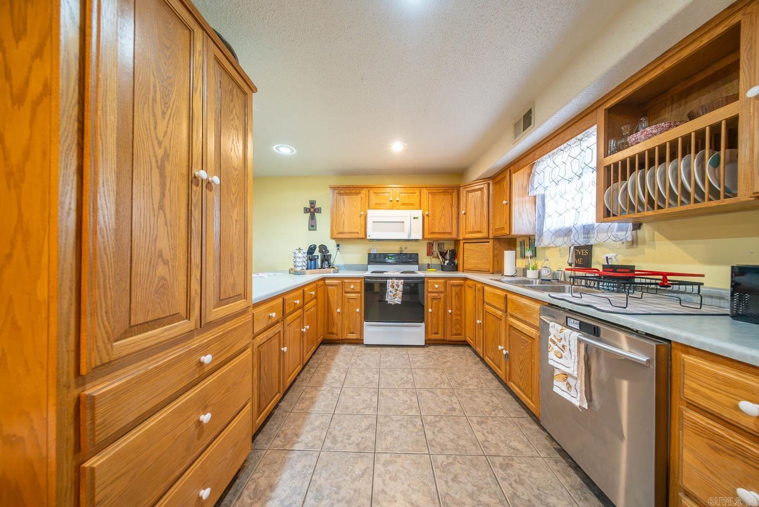 11092 Highway 9 Property Photo 23