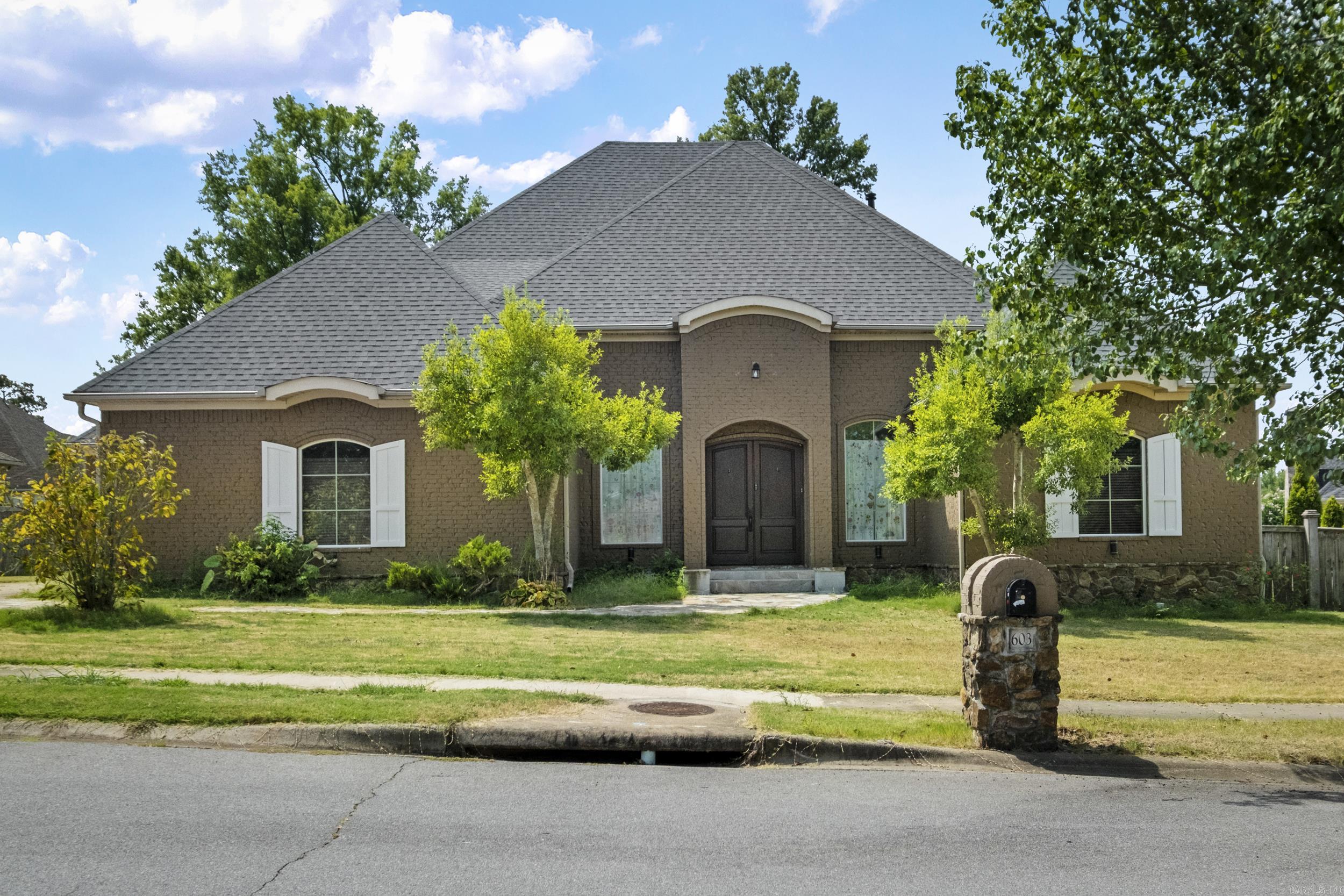 603 Sedgefield Drive Property Photo 1