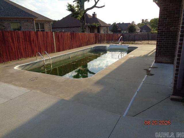 6132 Remington Drive Property Photo 4