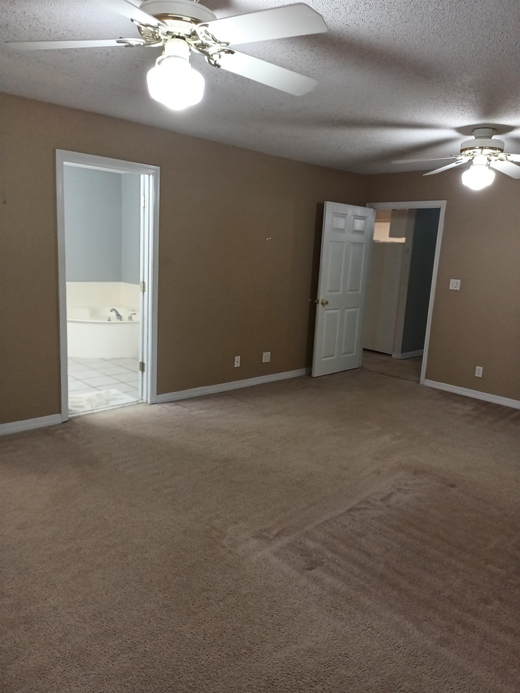 16 Navajo Dr Property Photo 20