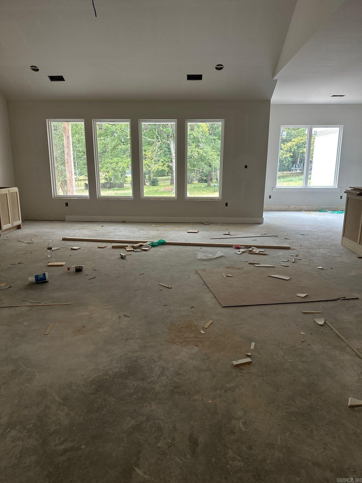 9305 Zuber Property Photo 3