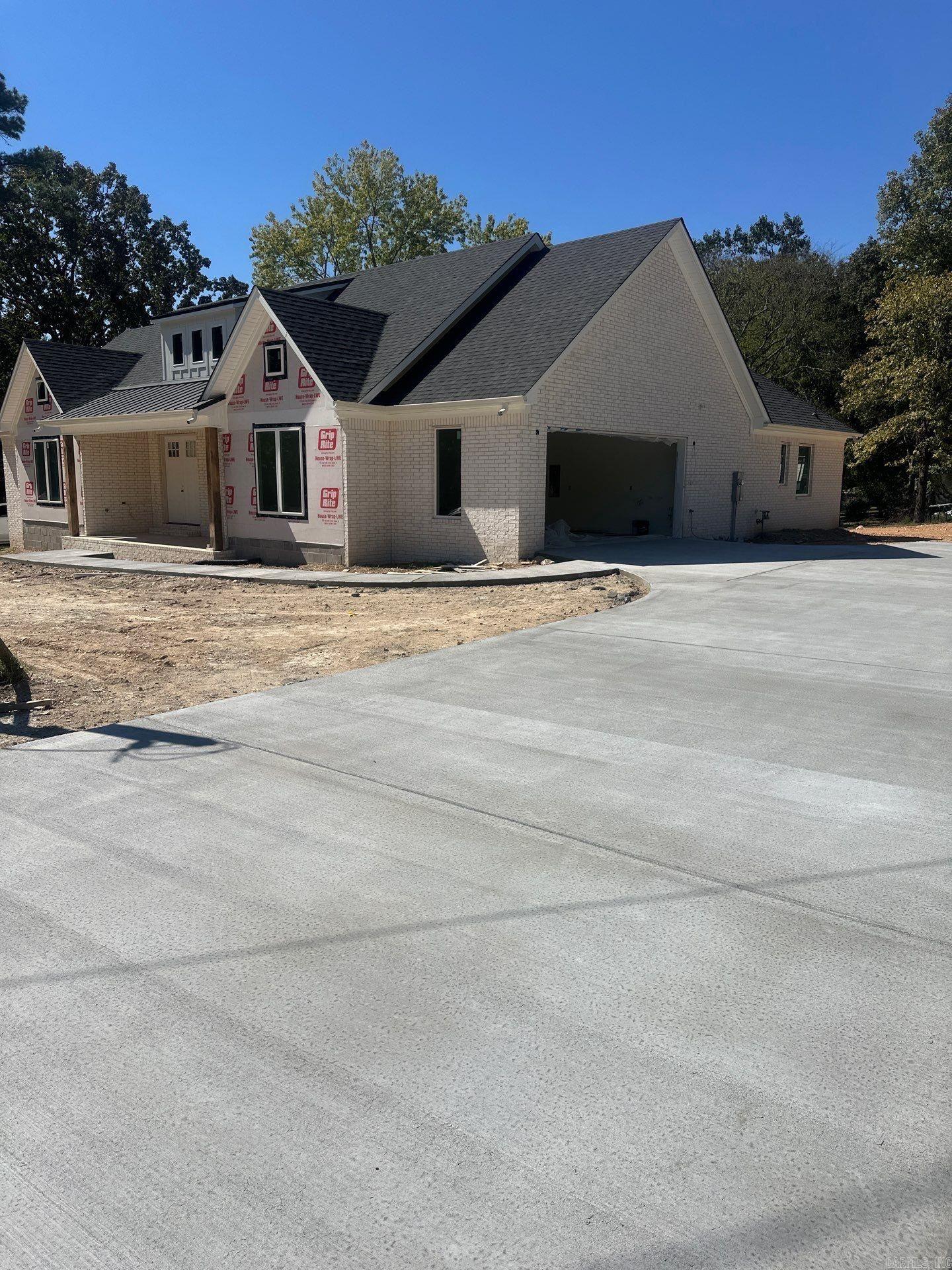 9305 Zuber Property Photo 3