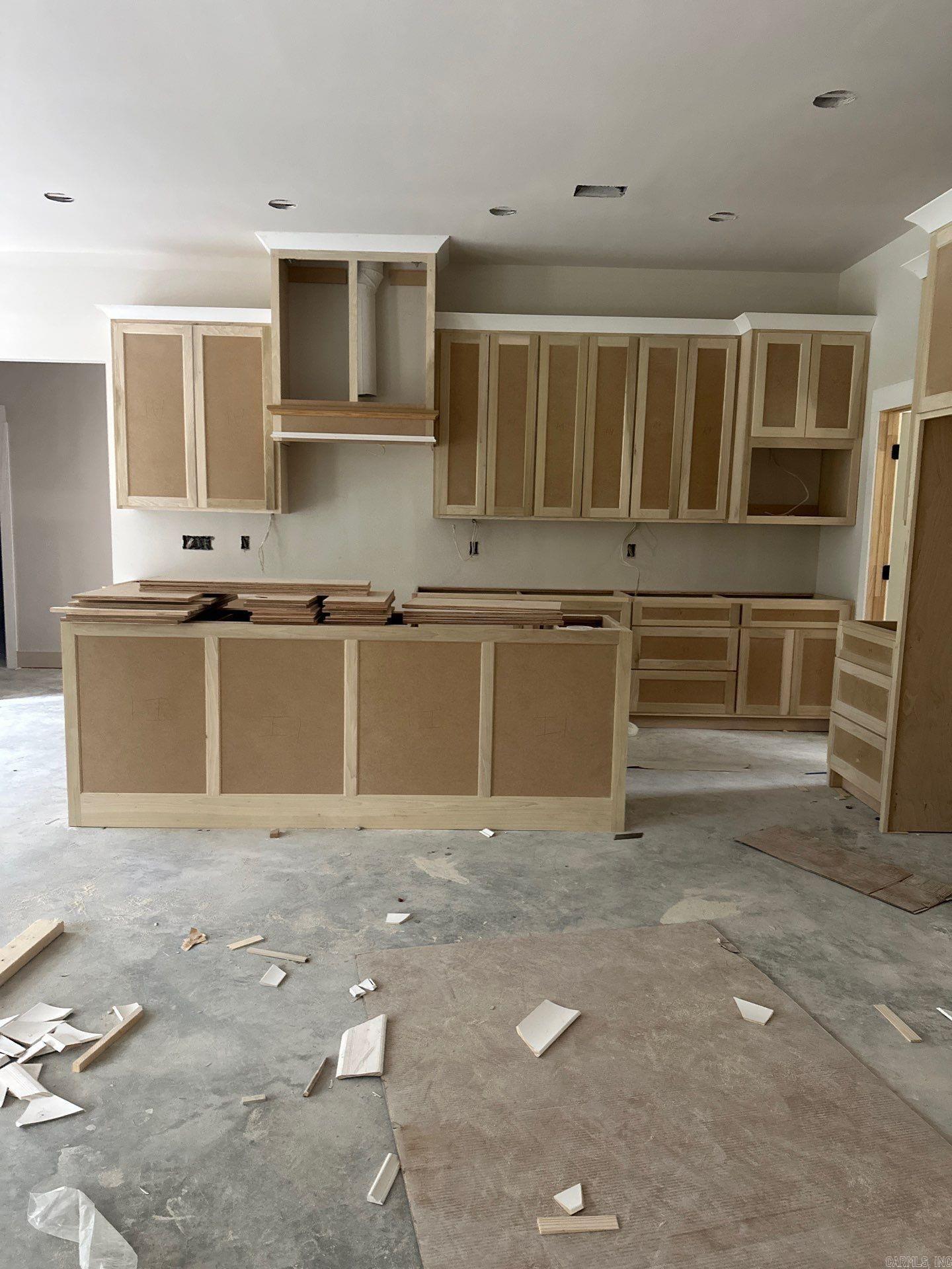 9305 Zuber Property Photo 4