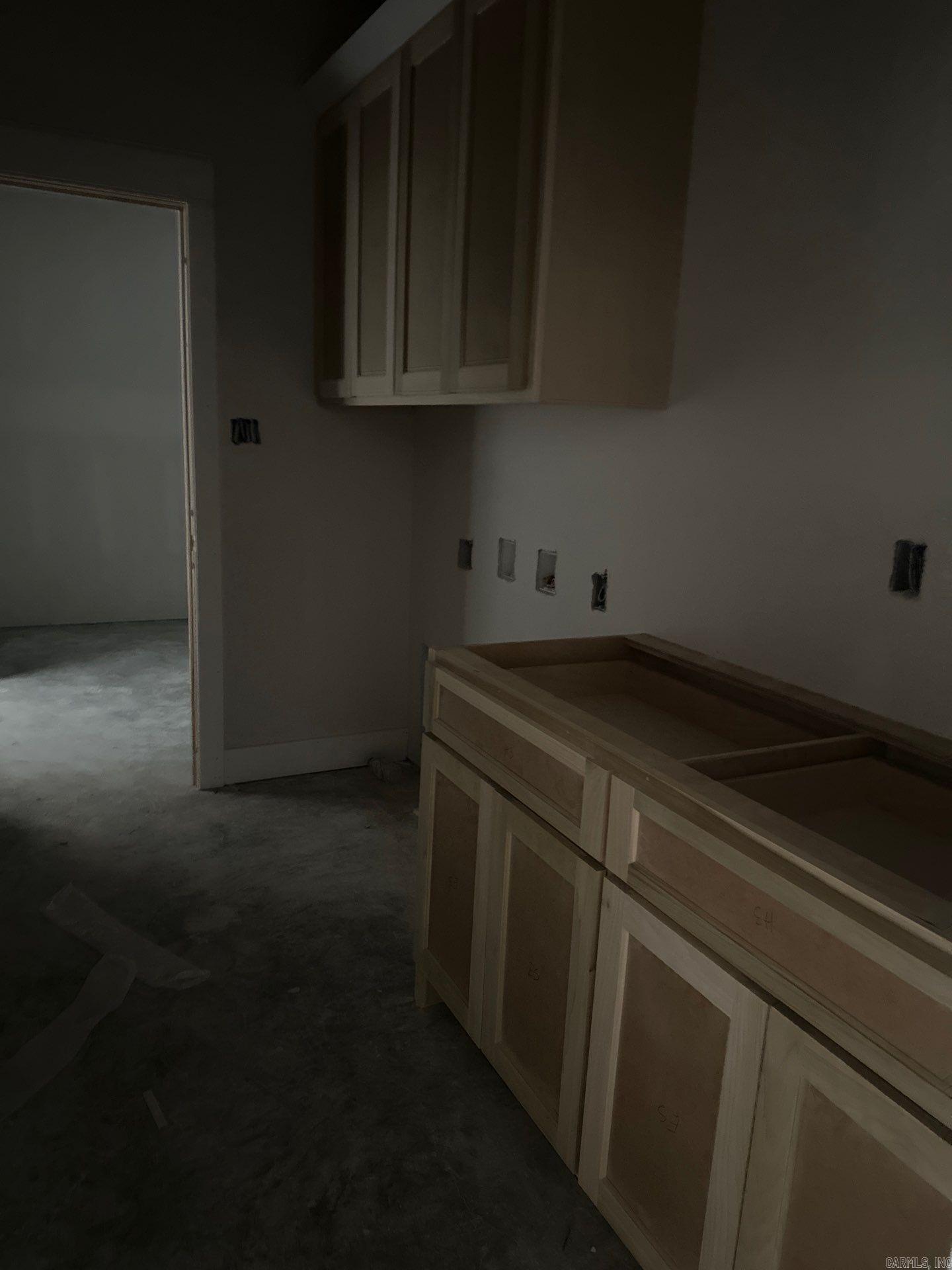 9305 Zuber Property Photo 5