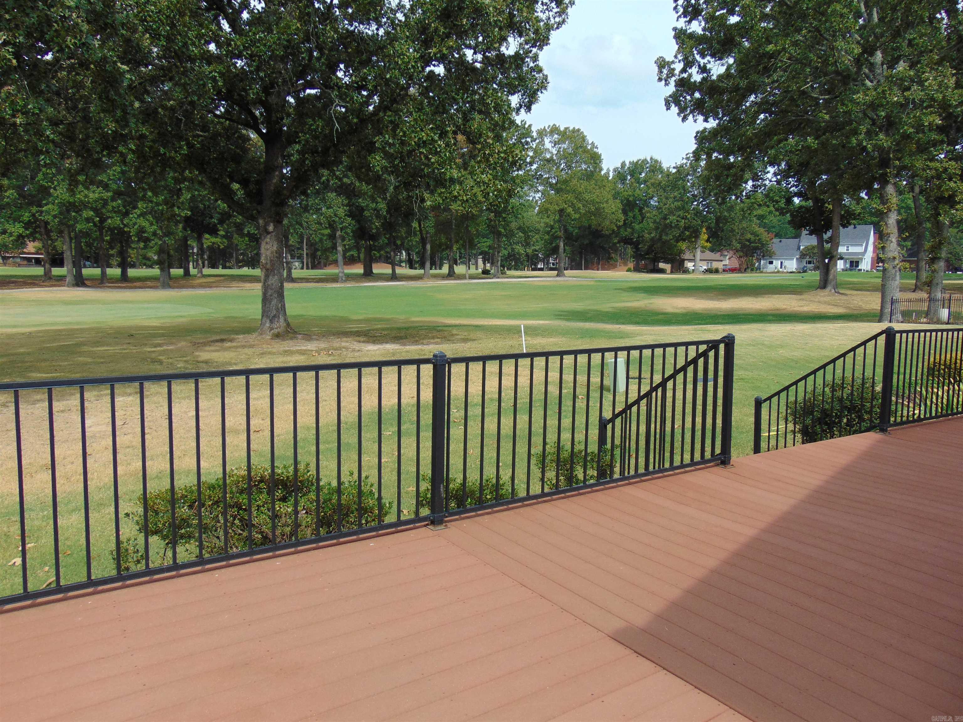 9 Caddy Cove Property Photo 3