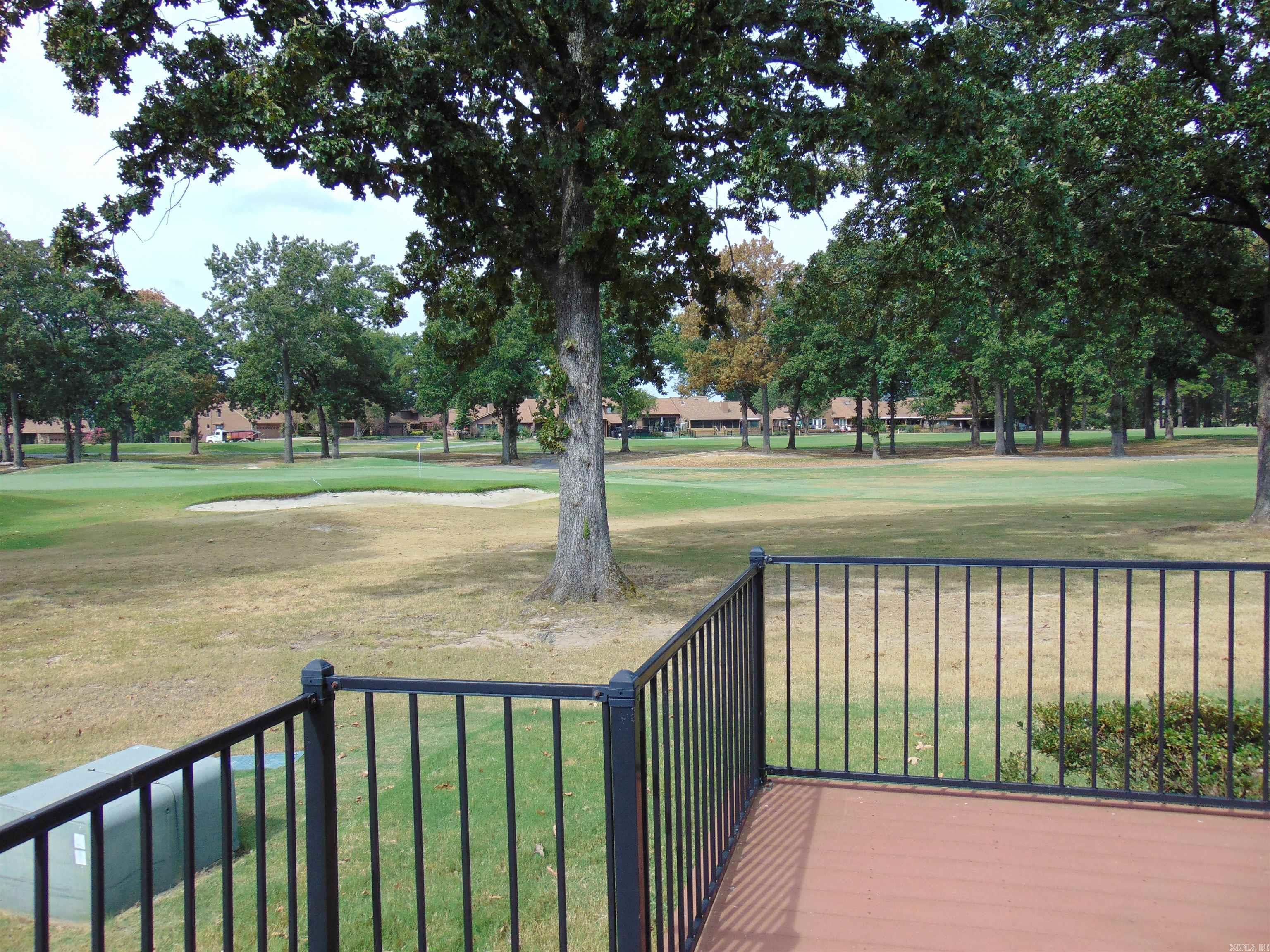 9 Caddy Cove Property Photo 4