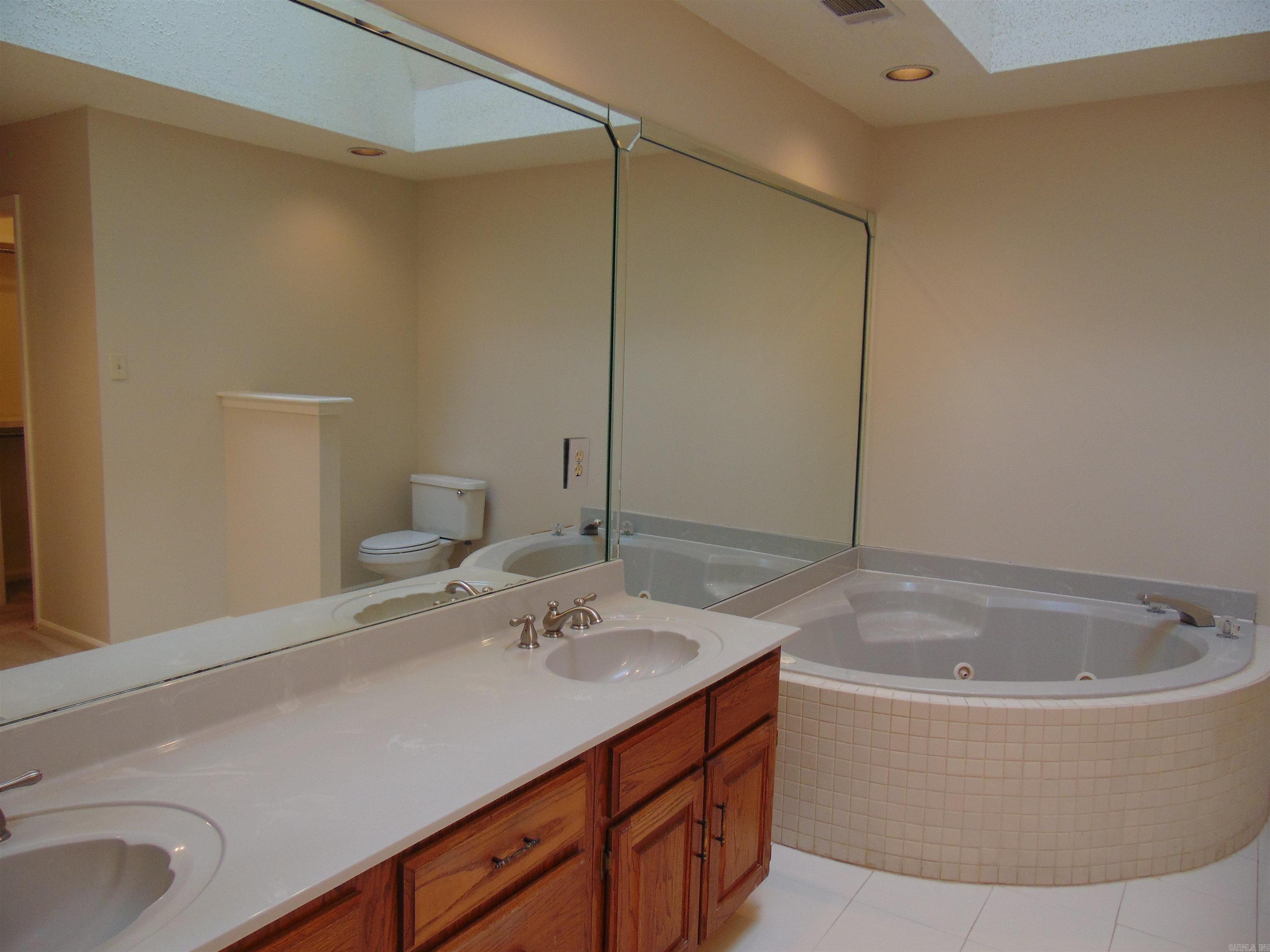 9 Caddy Cove Property Photo 18