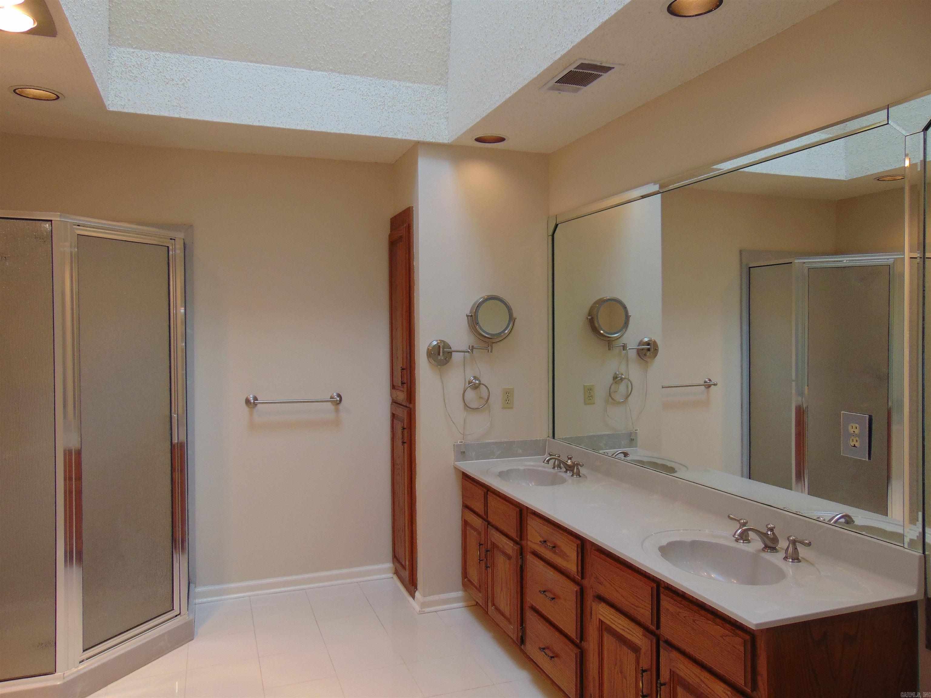 9 Caddy Cove Property Photo 19
