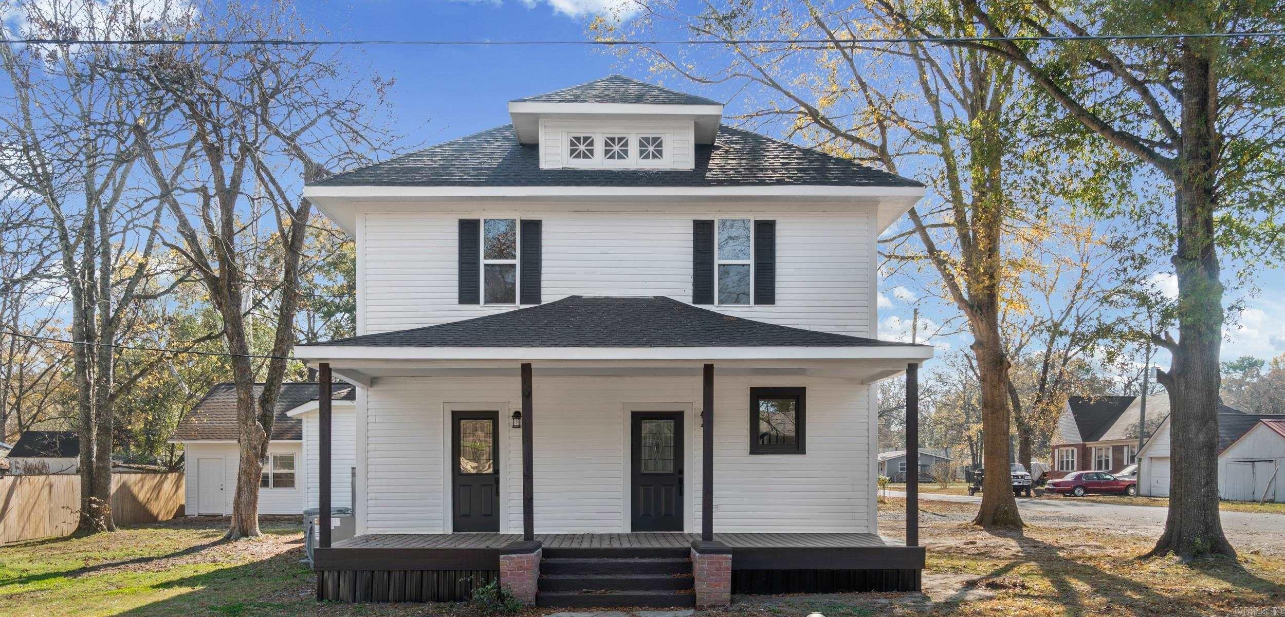 408 Monroe St. Property Photo 1