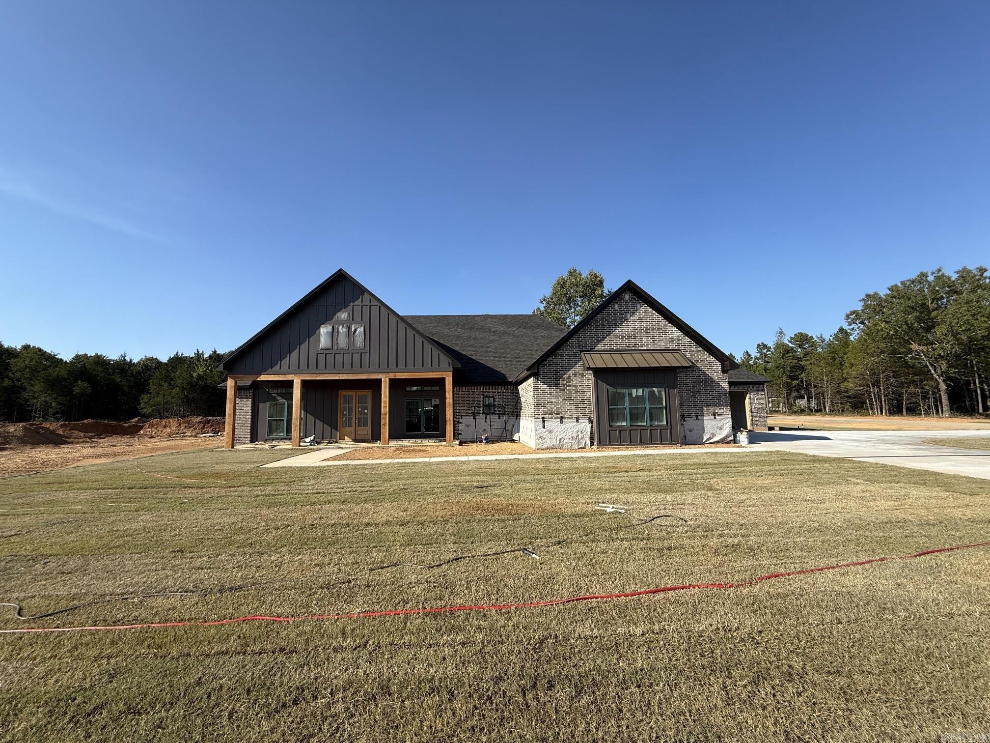 1 Grey Wolf Cove Property Photo 3