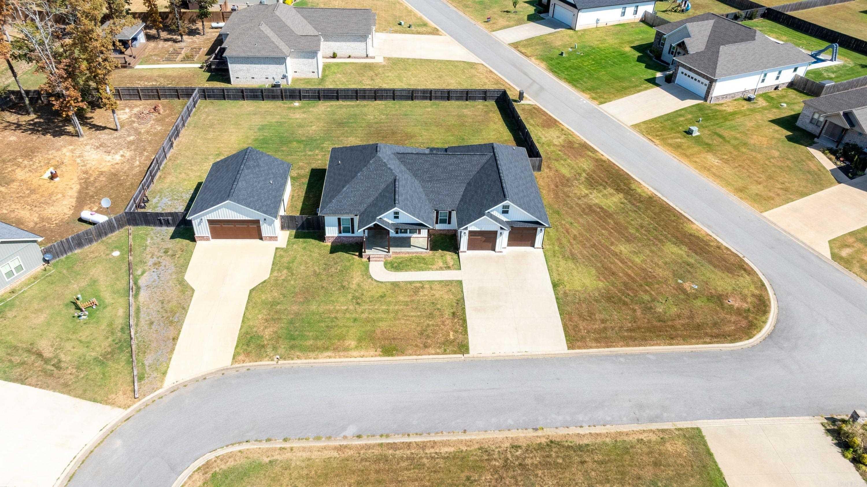 175 Jl Loop Property Photo 2