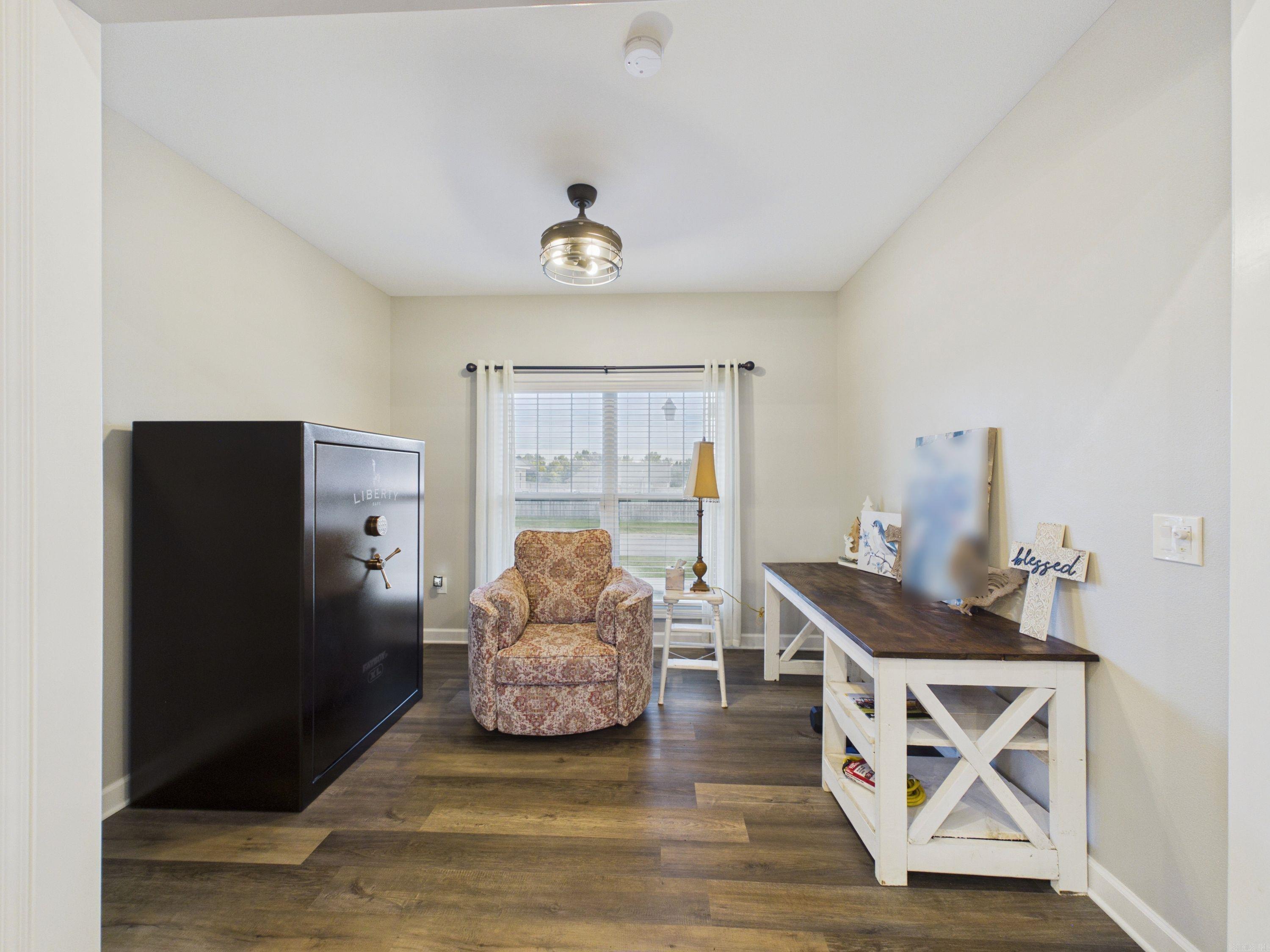 175 Jl Loop Property Photo 10