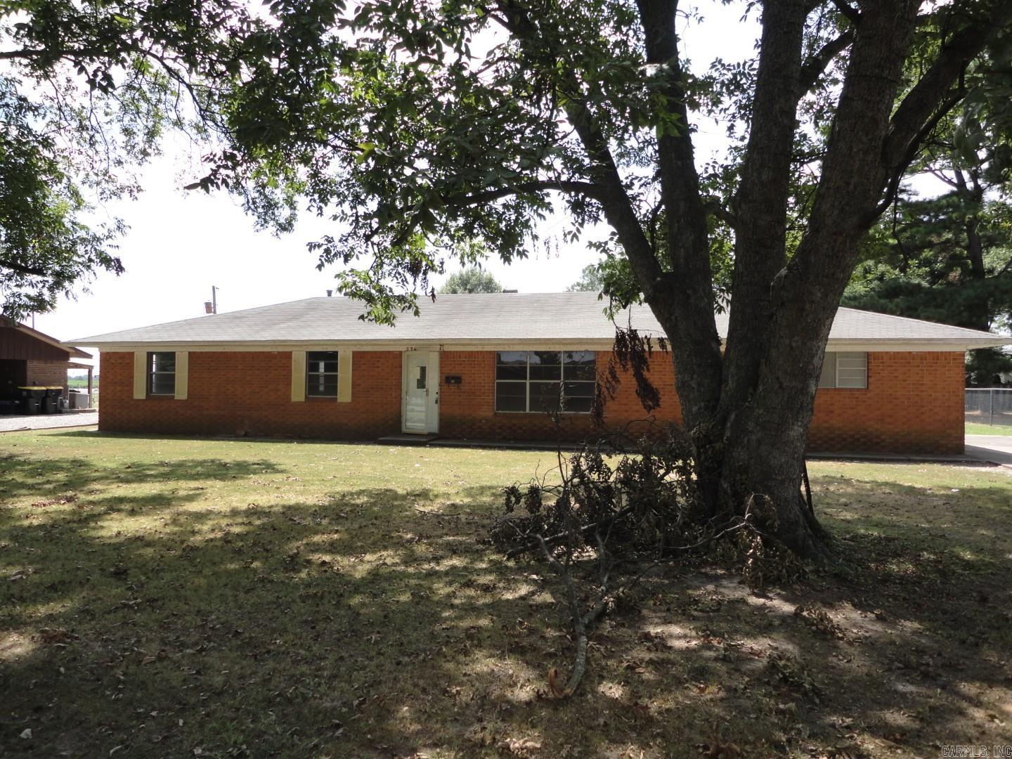806 Irvy Road Property Photo 1