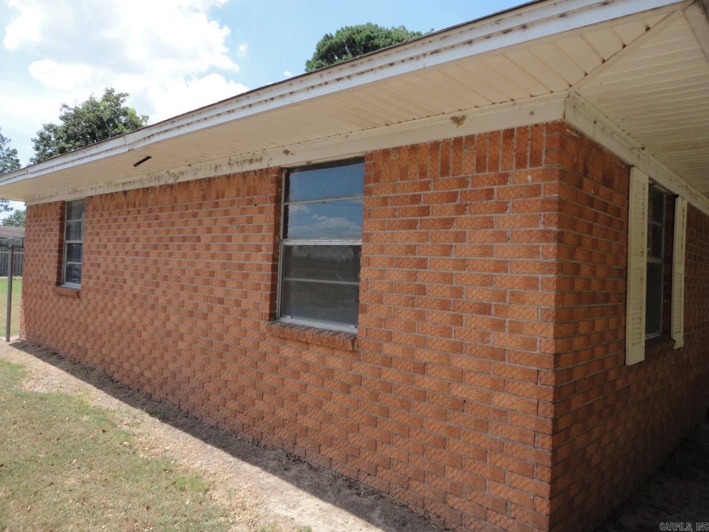 806 Irvy Road Property Photo 3