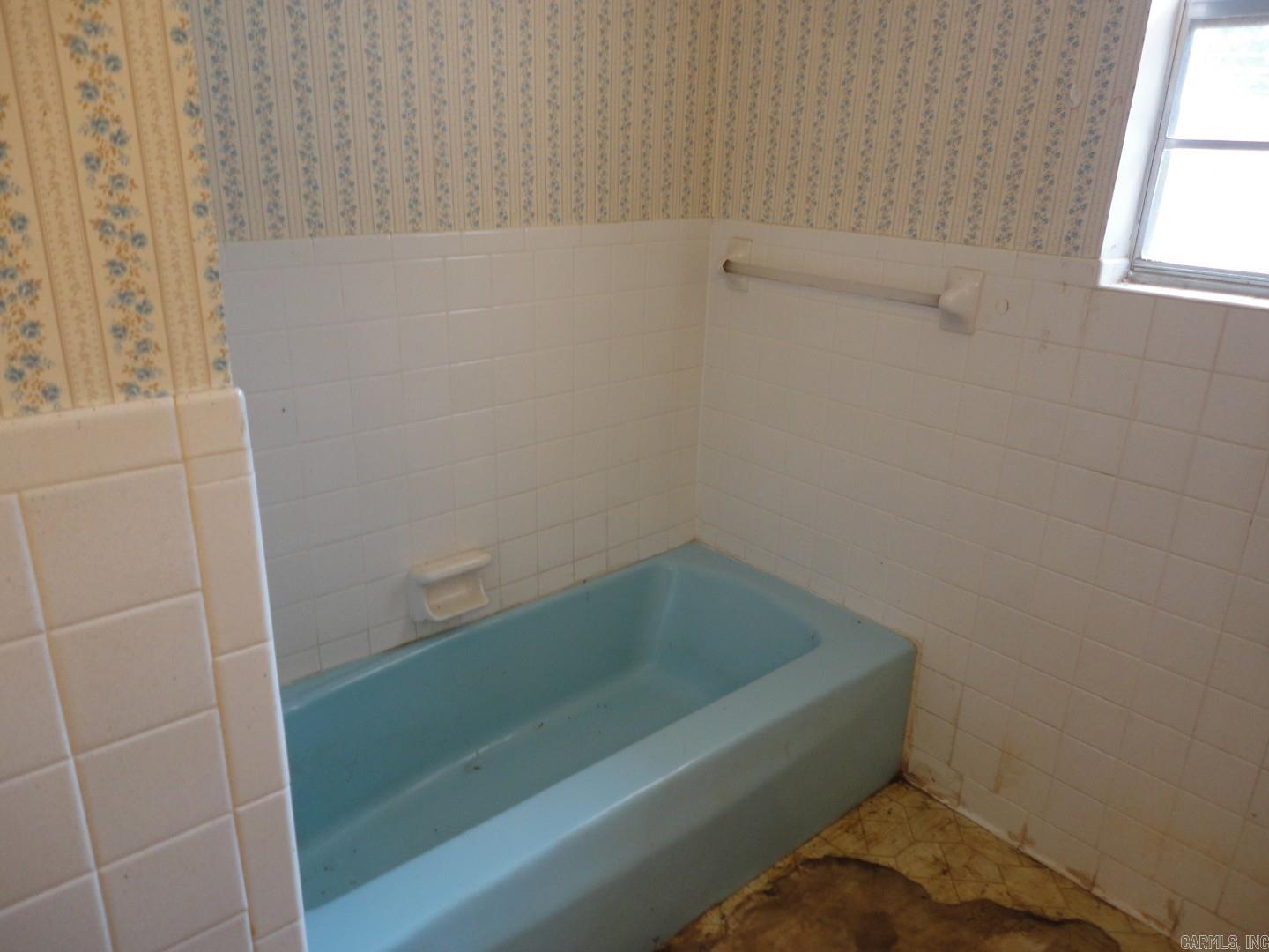 806 Irvy Road Property Photo 17