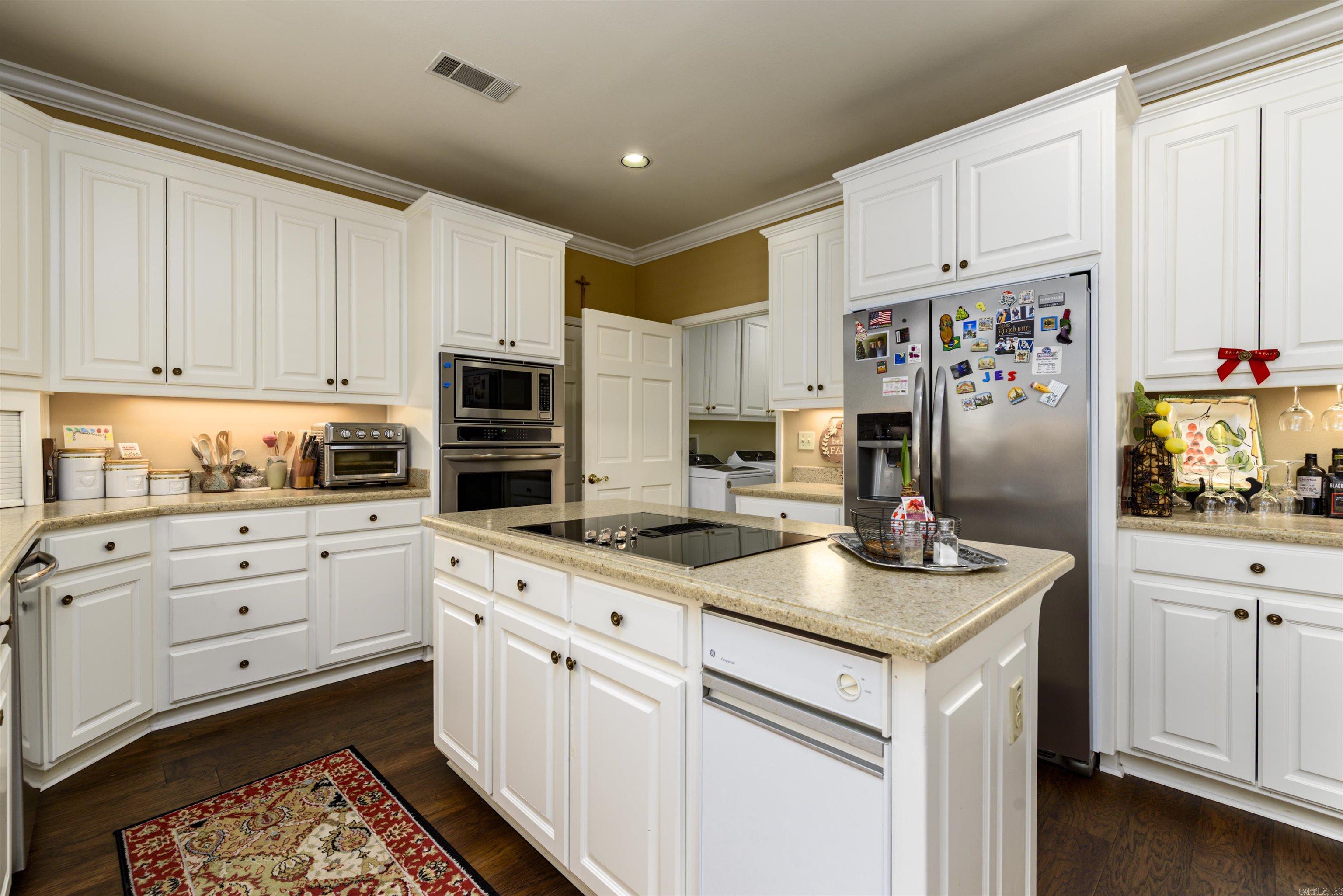 55 Hunters Green Circle Property Photo 8