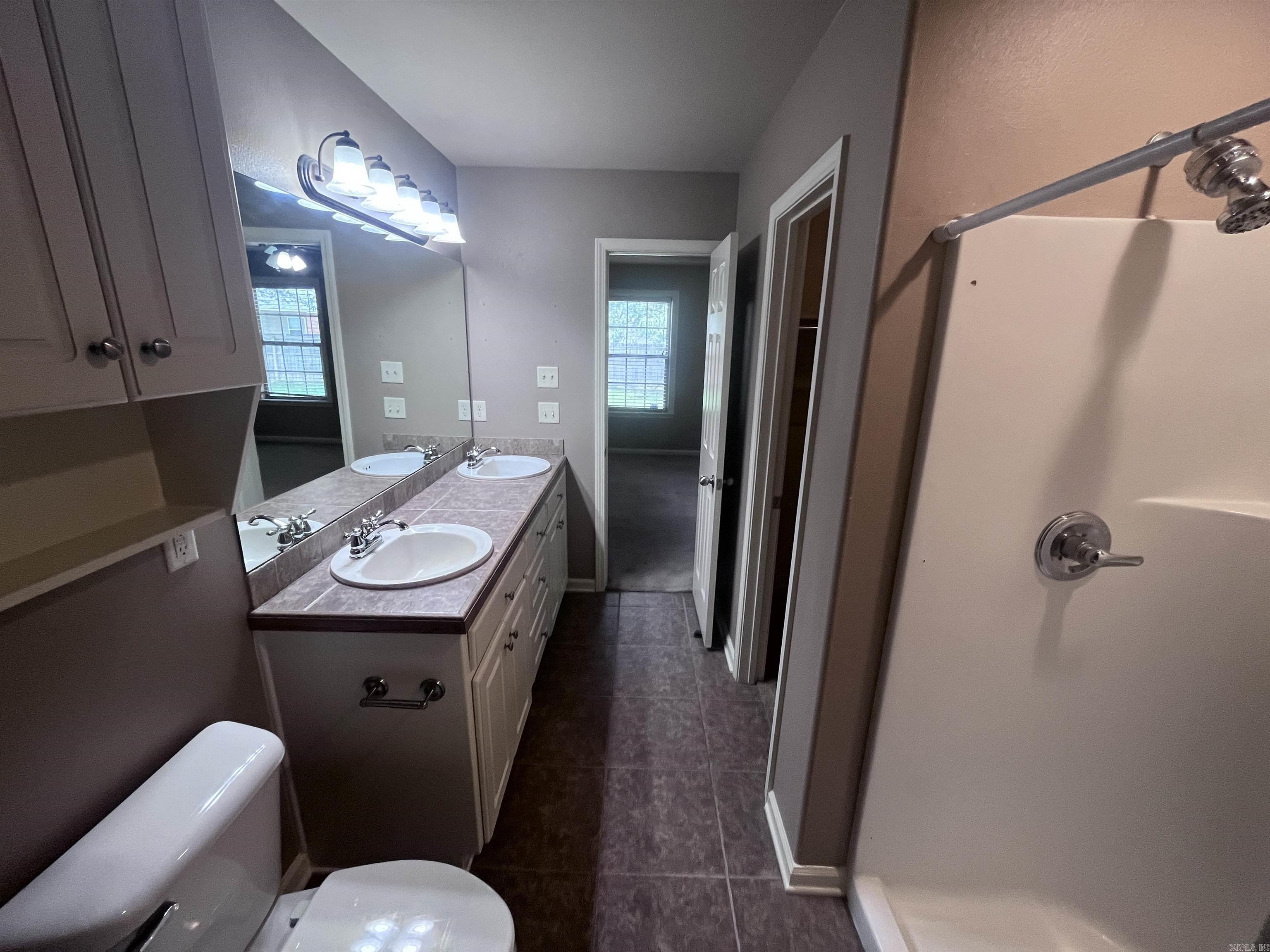 27 Trinity Drive Property Photo 12