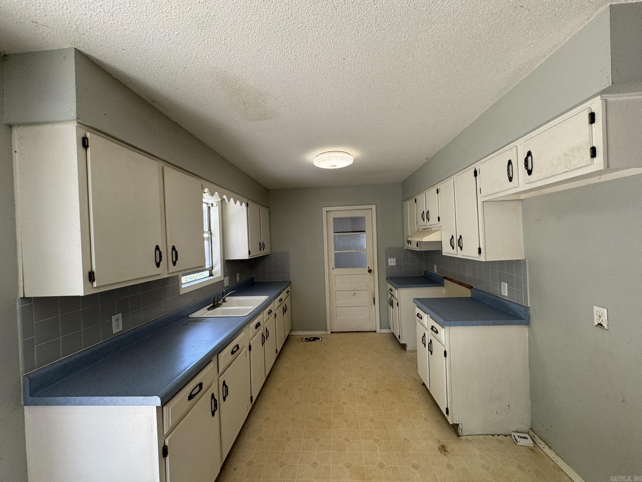 870 Cannie Baker Road Property Photo 4