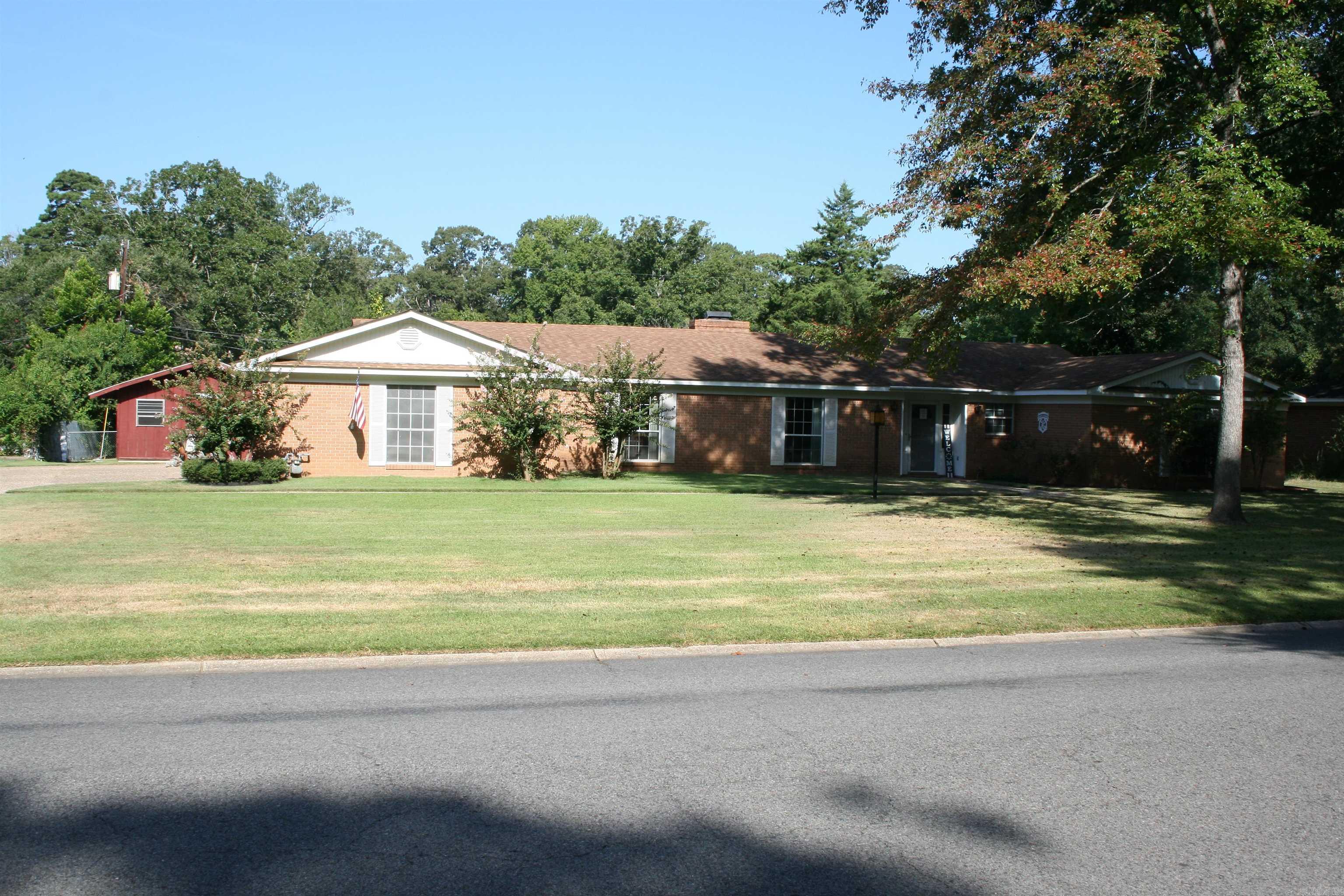 1402 Cedar Street Property Photo 2