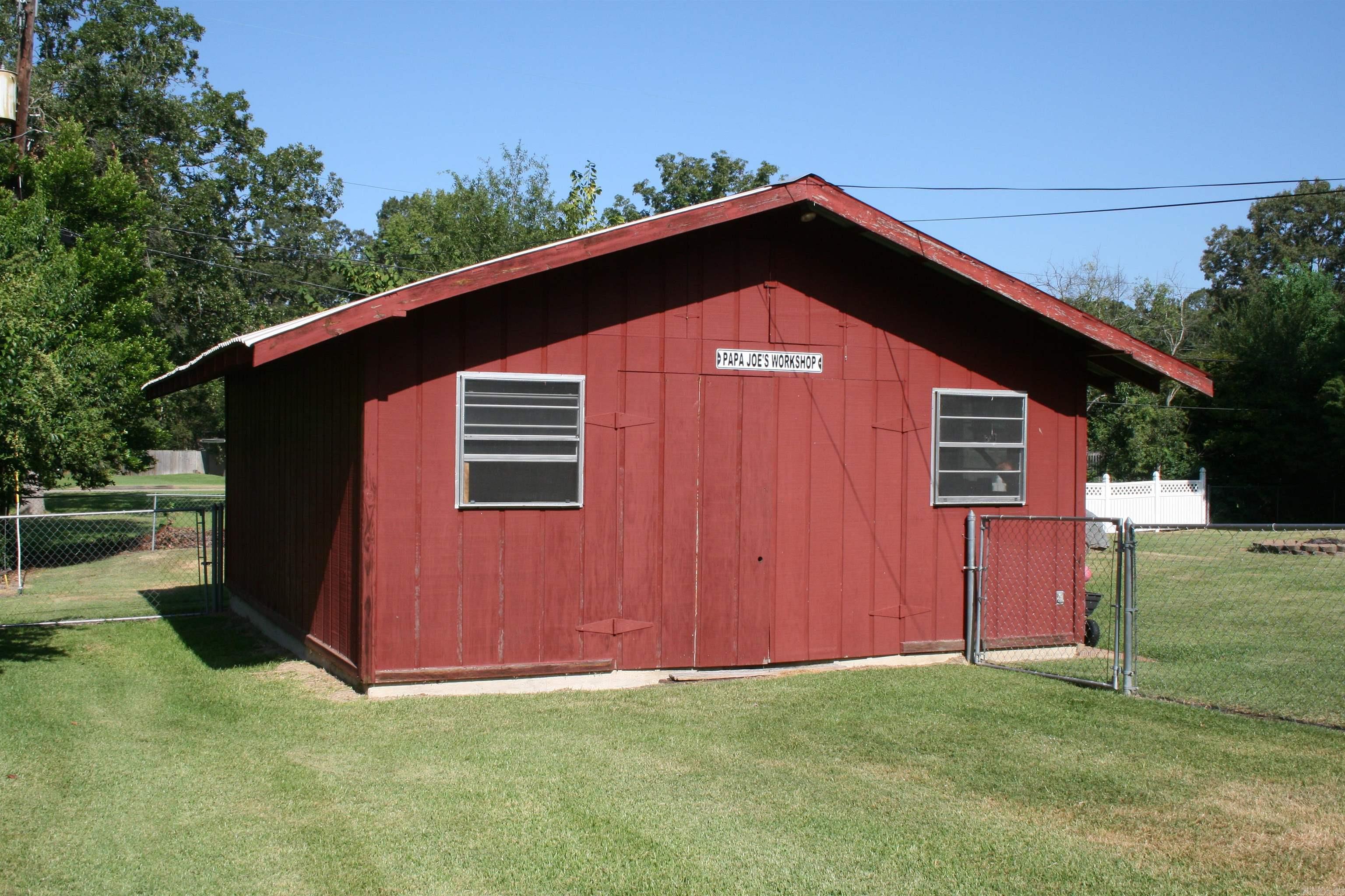 1402 Cedar Street Property Photo 12