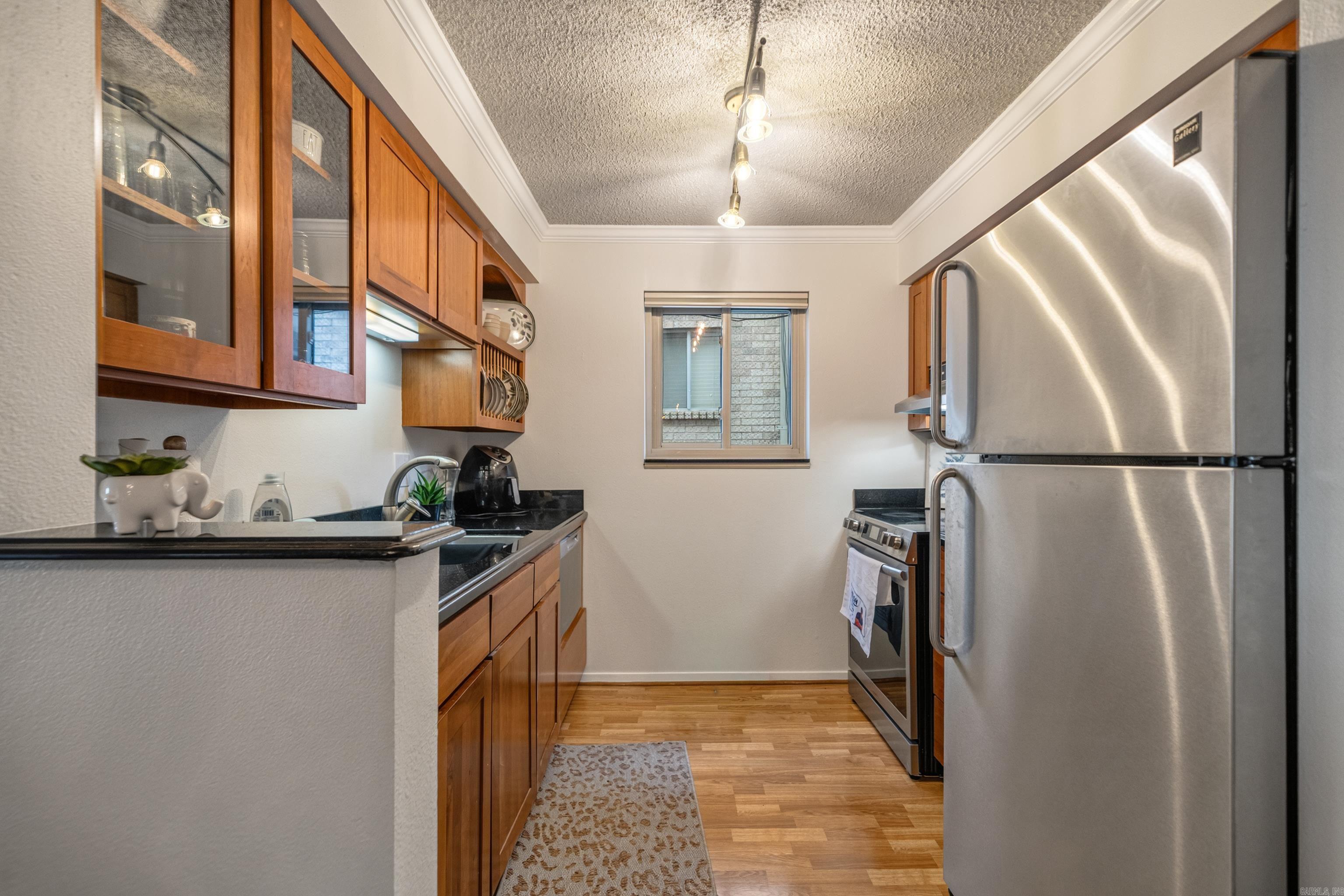 1248 Twin Points Property Photo 9