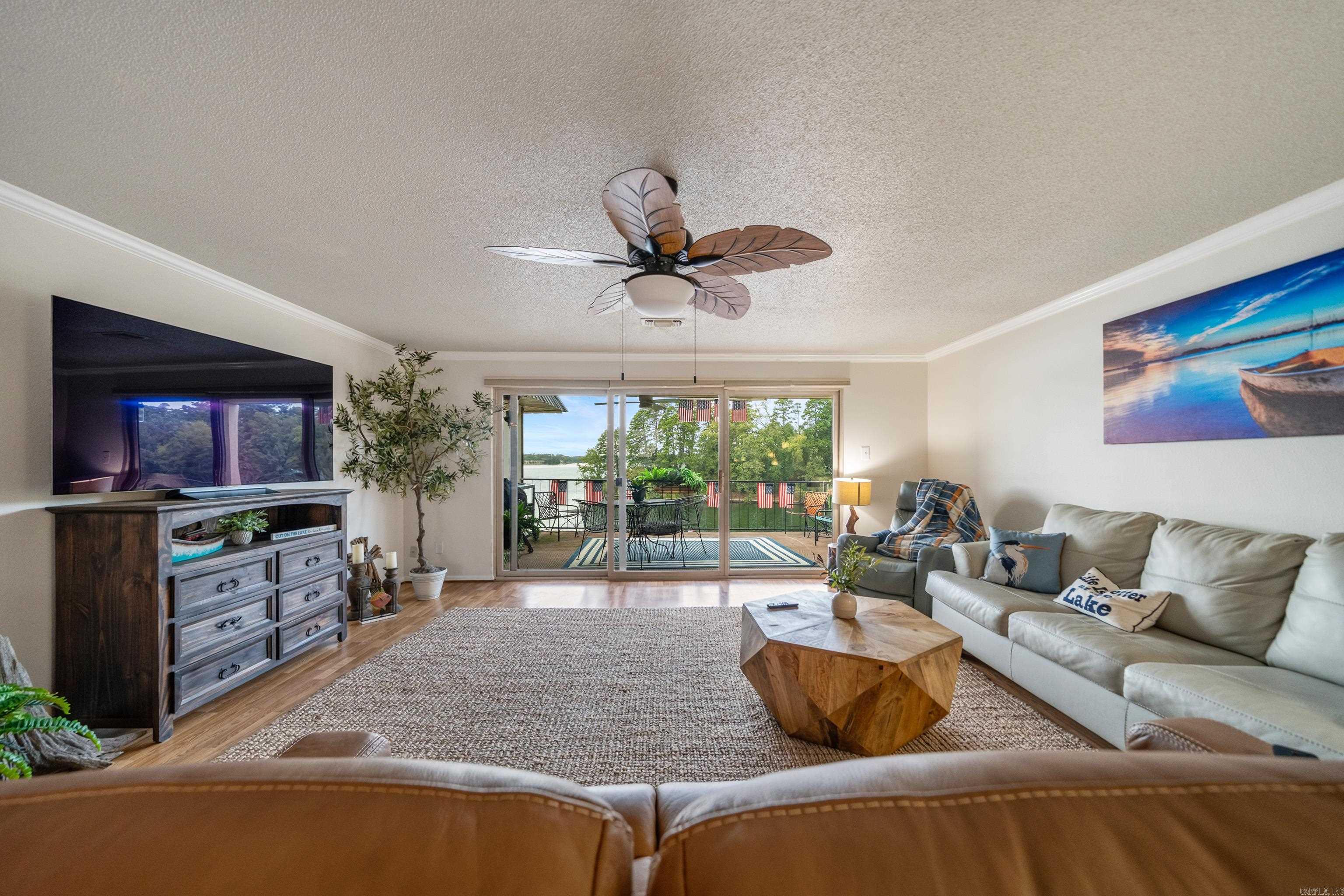 1248 Twin Points Property Photo 12