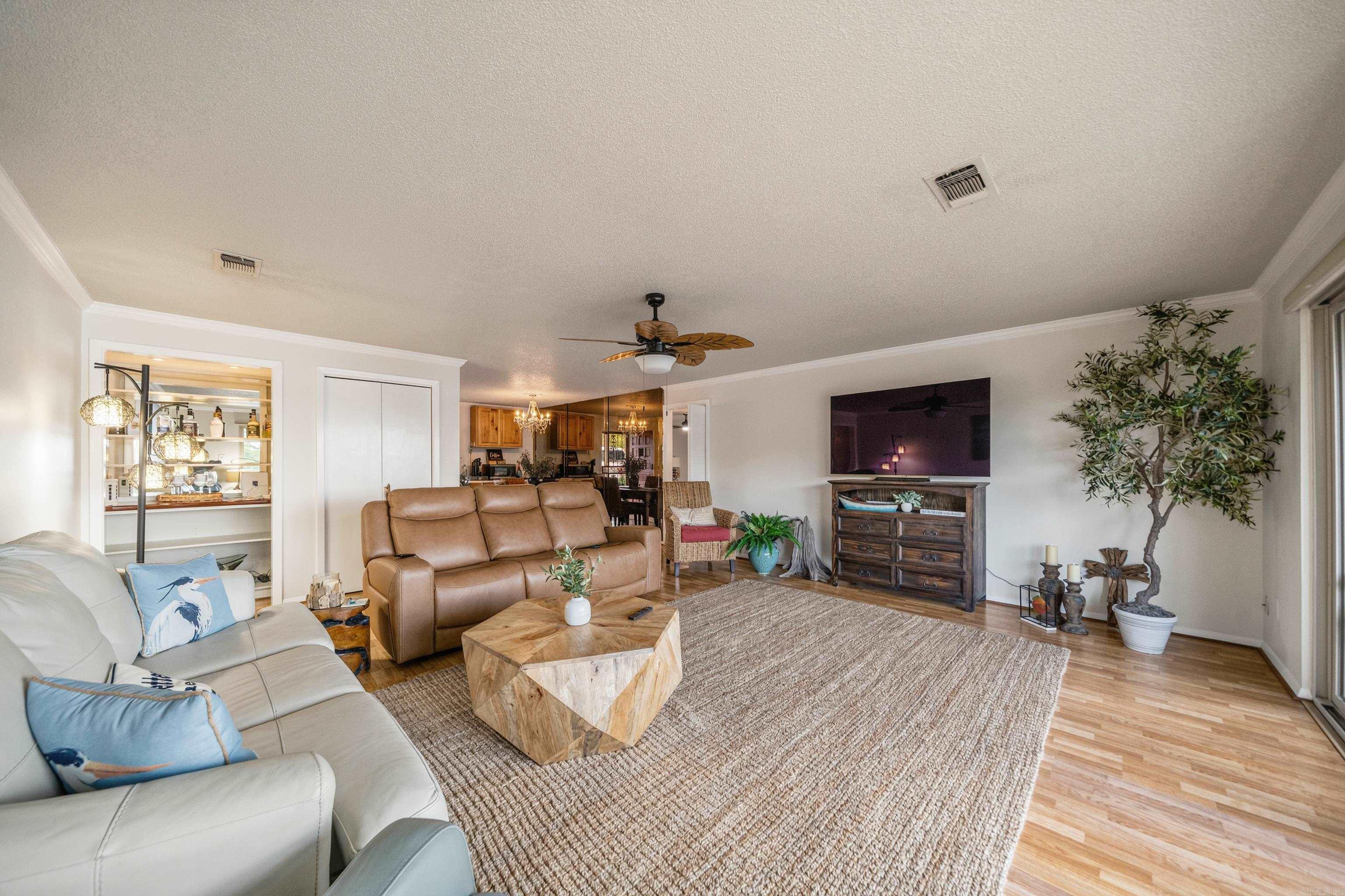 1248 Twin Points Property Photo 14