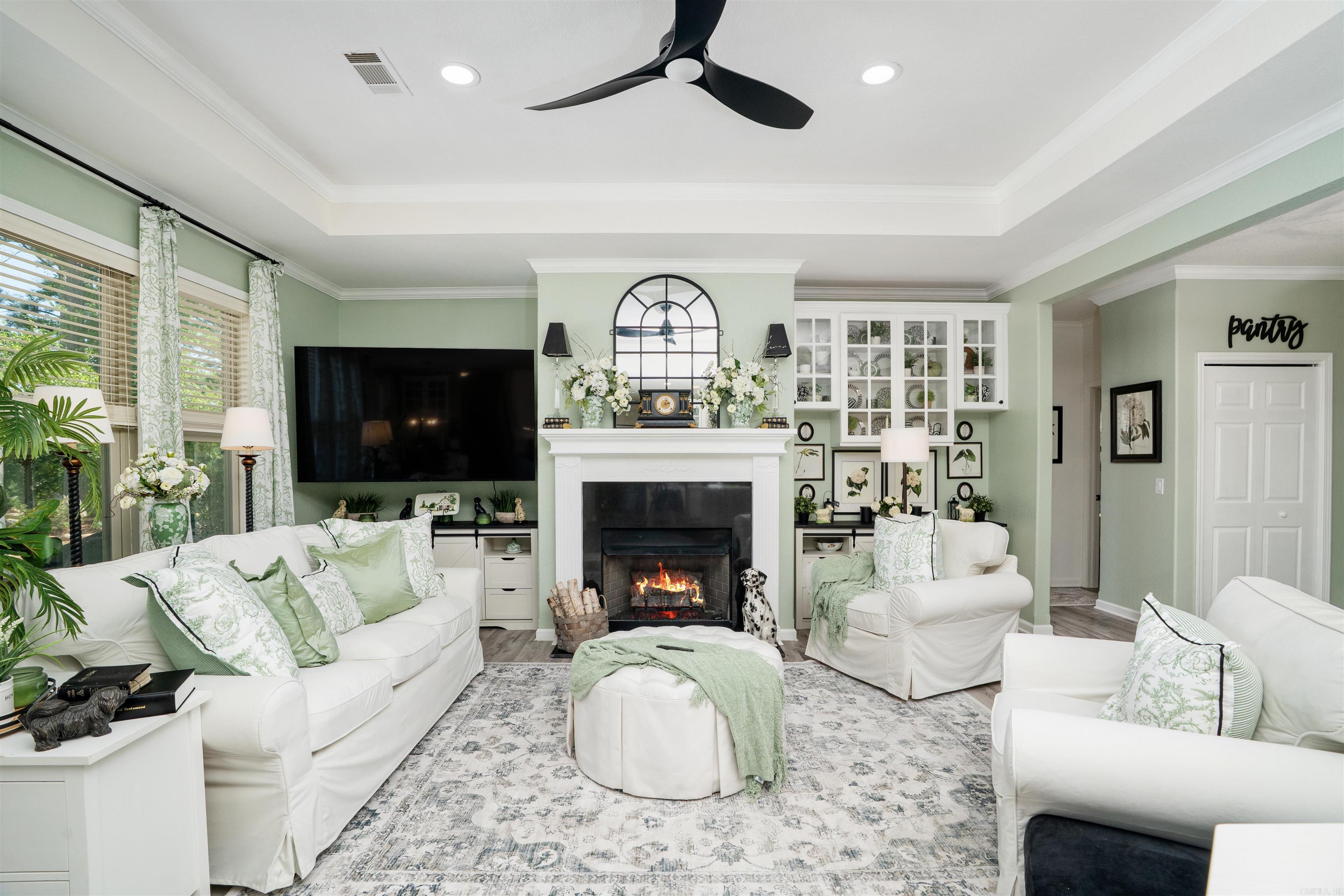 19 Sorprendente Ln Property Photo 8