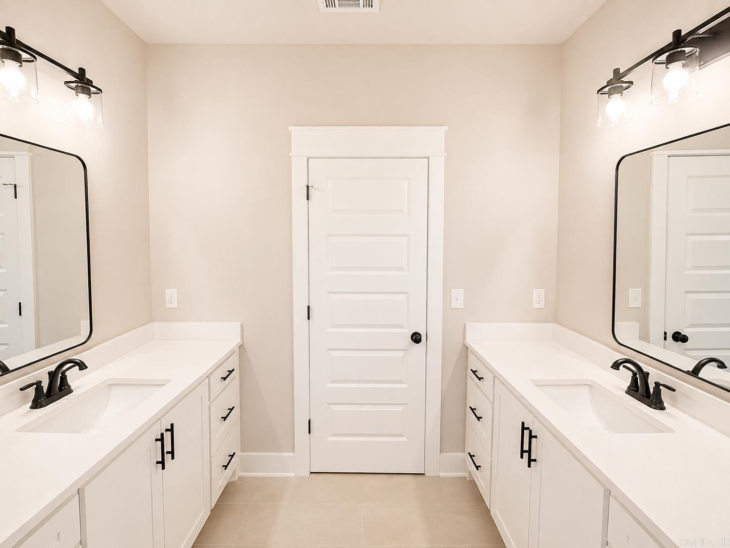 6856 Detonti Property Photo 27