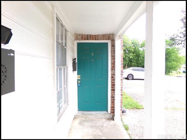 101 Ellis Drive Unit L Property Photo 2