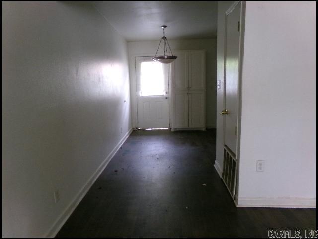 101 Ellis Drive Unit L Property Photo 10