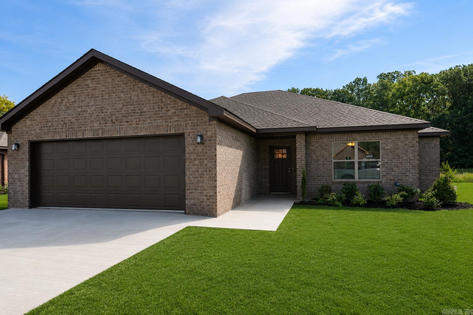 5414 Lotus St. Property Photo 1