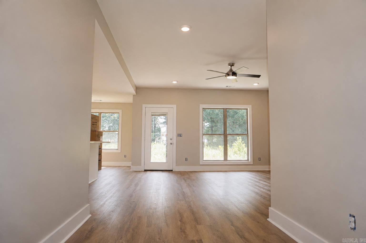 5414 Lotus St. Property Photo 4