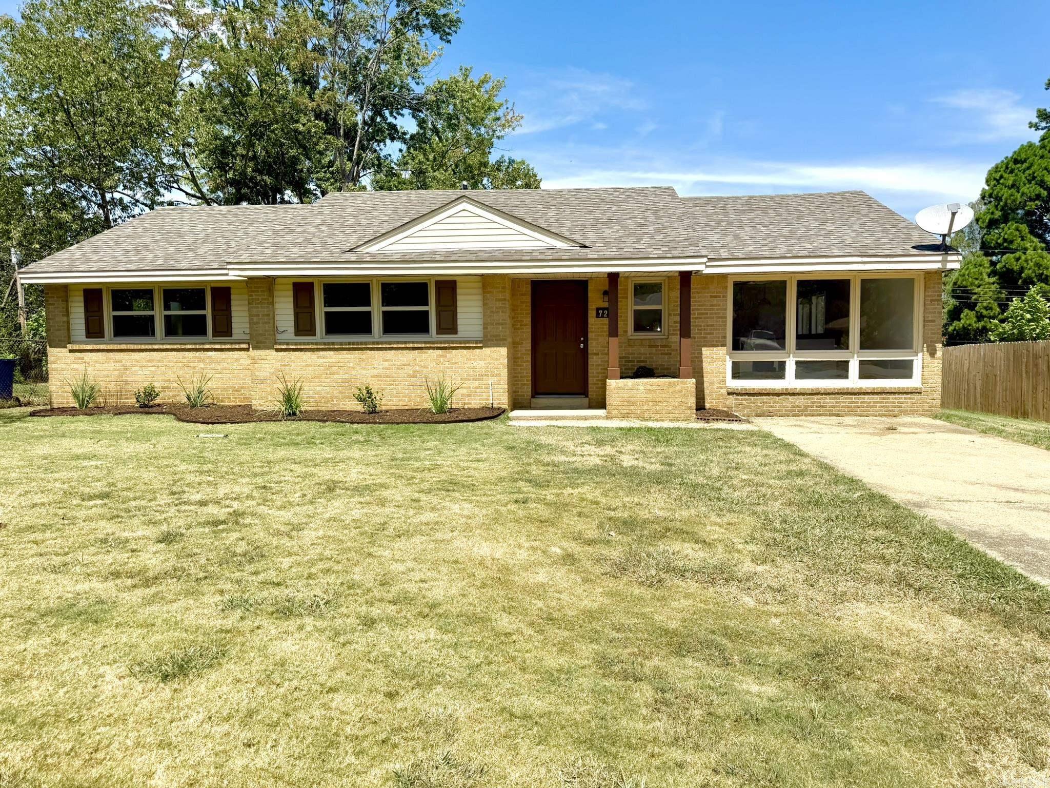 722 Locust Drive Property Photo 1