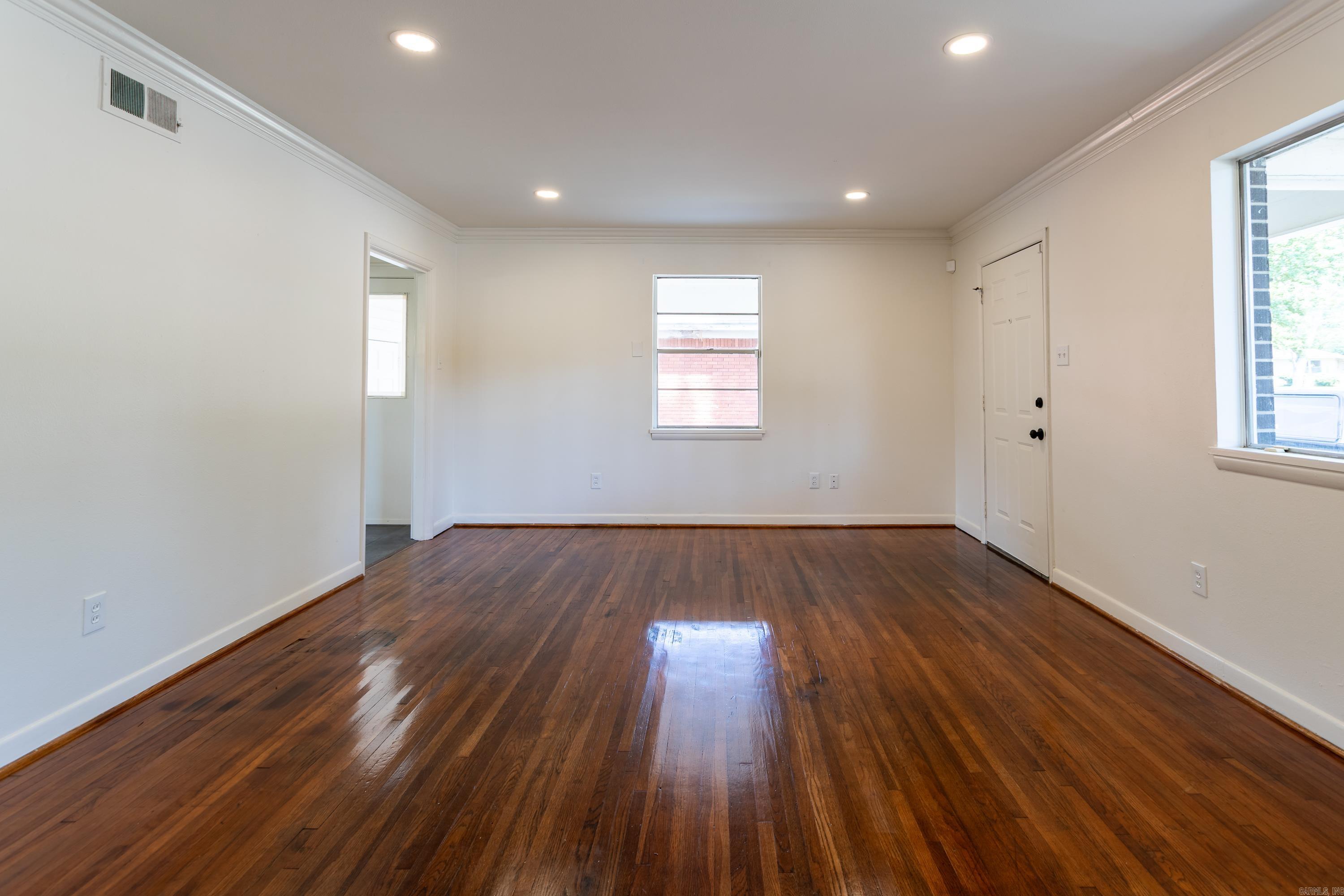1412 S Grant Street Property Photo 5