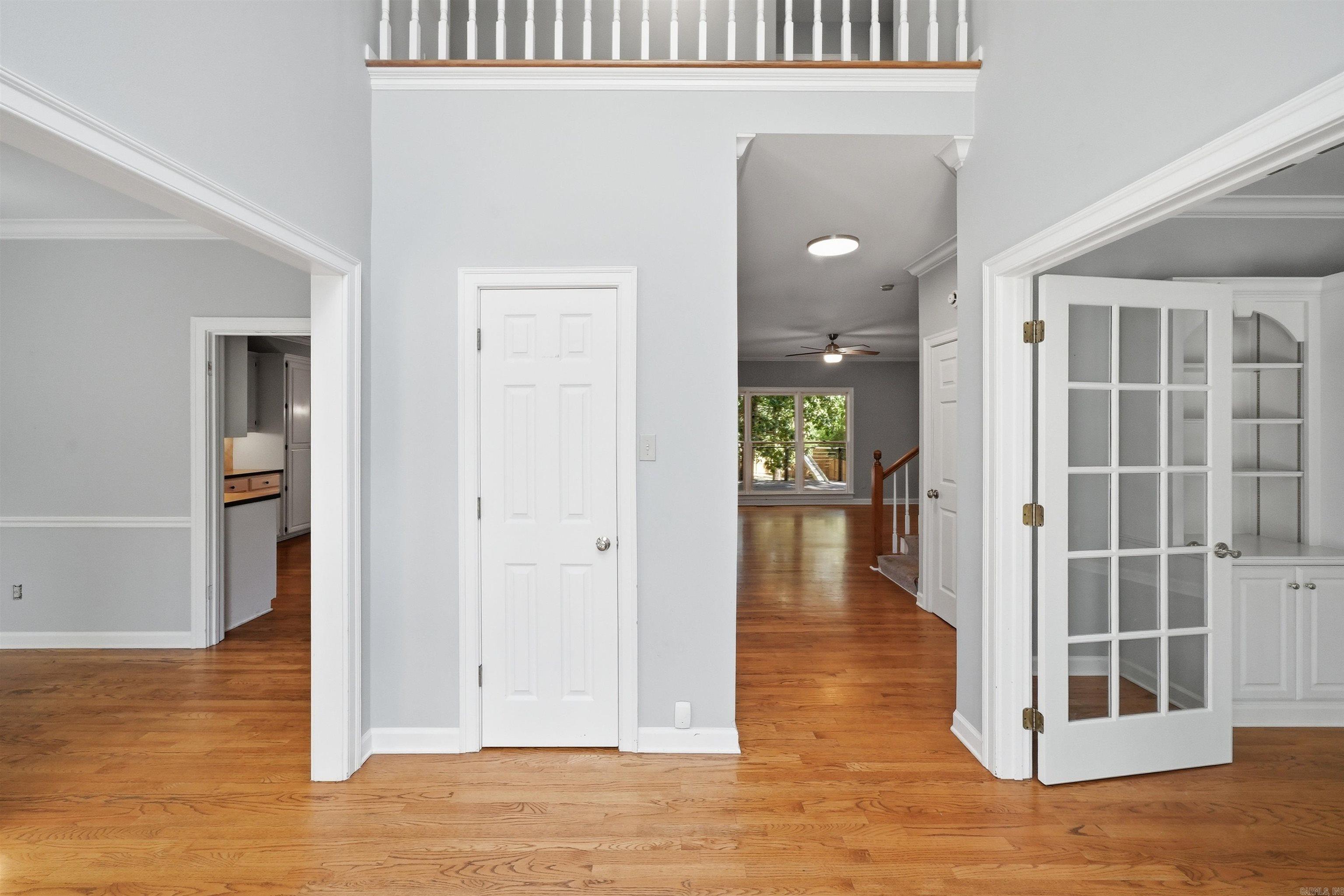 14301 Orleans Drive Property Photo 5