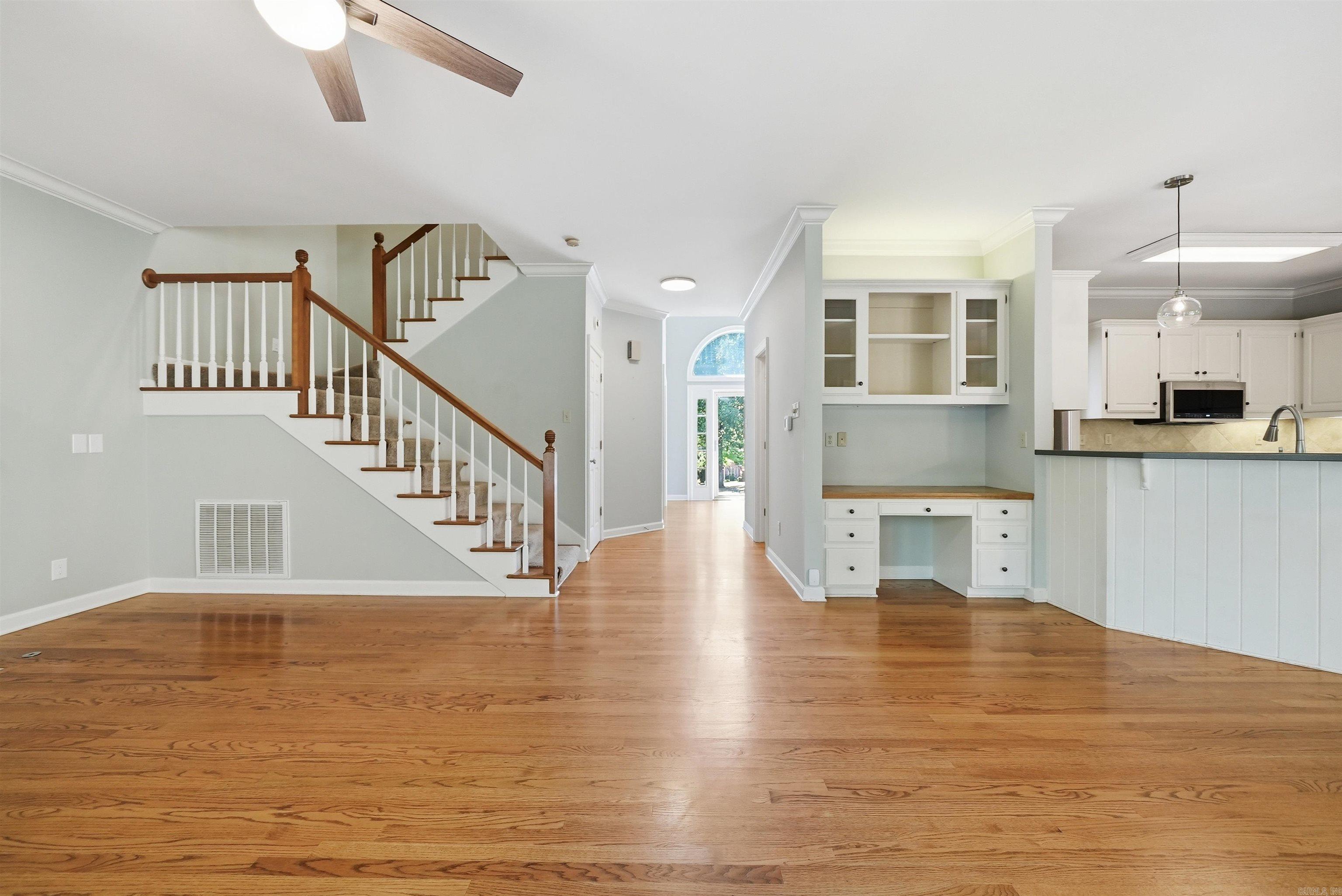 14301 Orleans Drive Property Photo 14