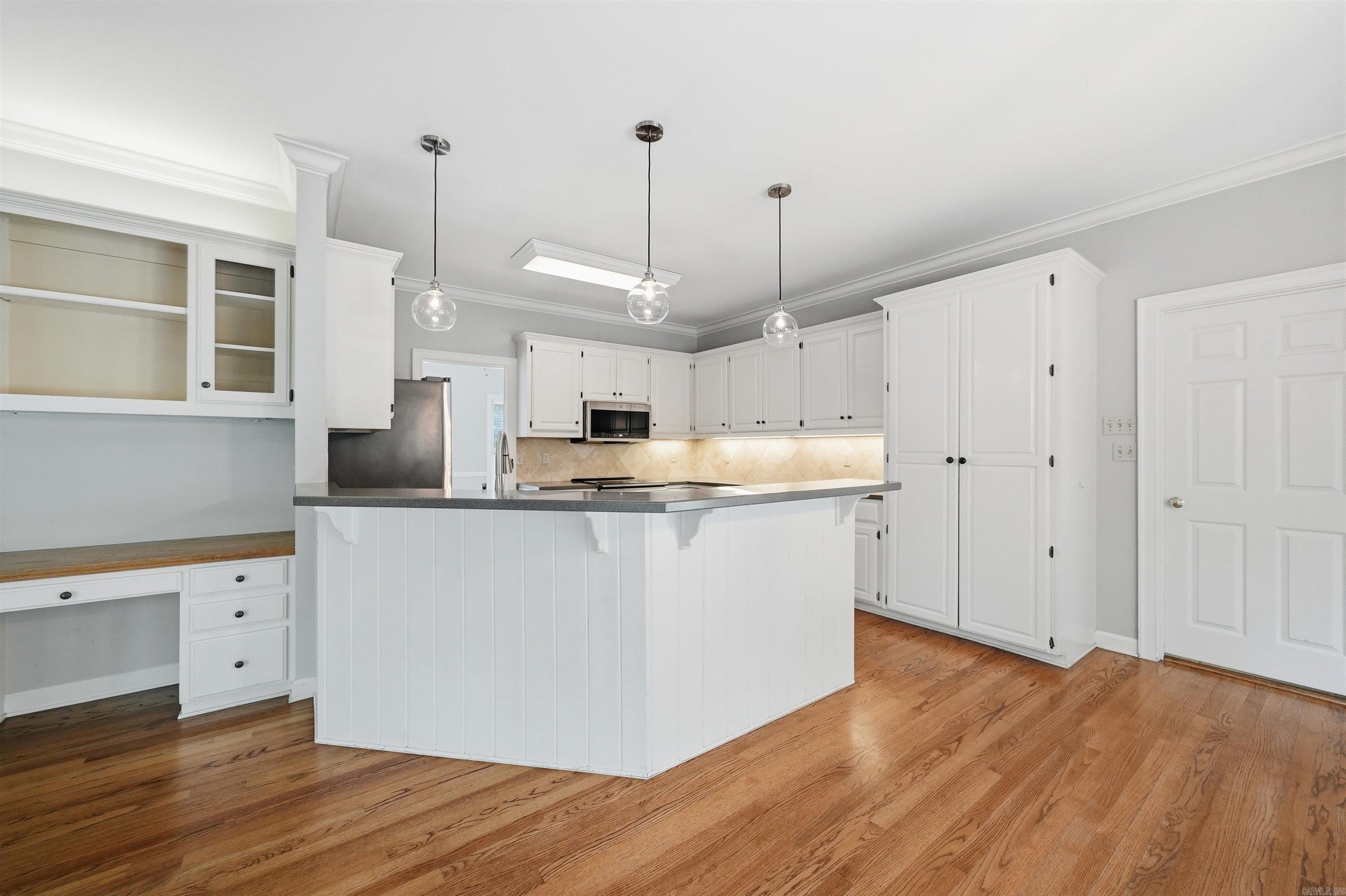 14301 Orleans Drive Property Photo 16