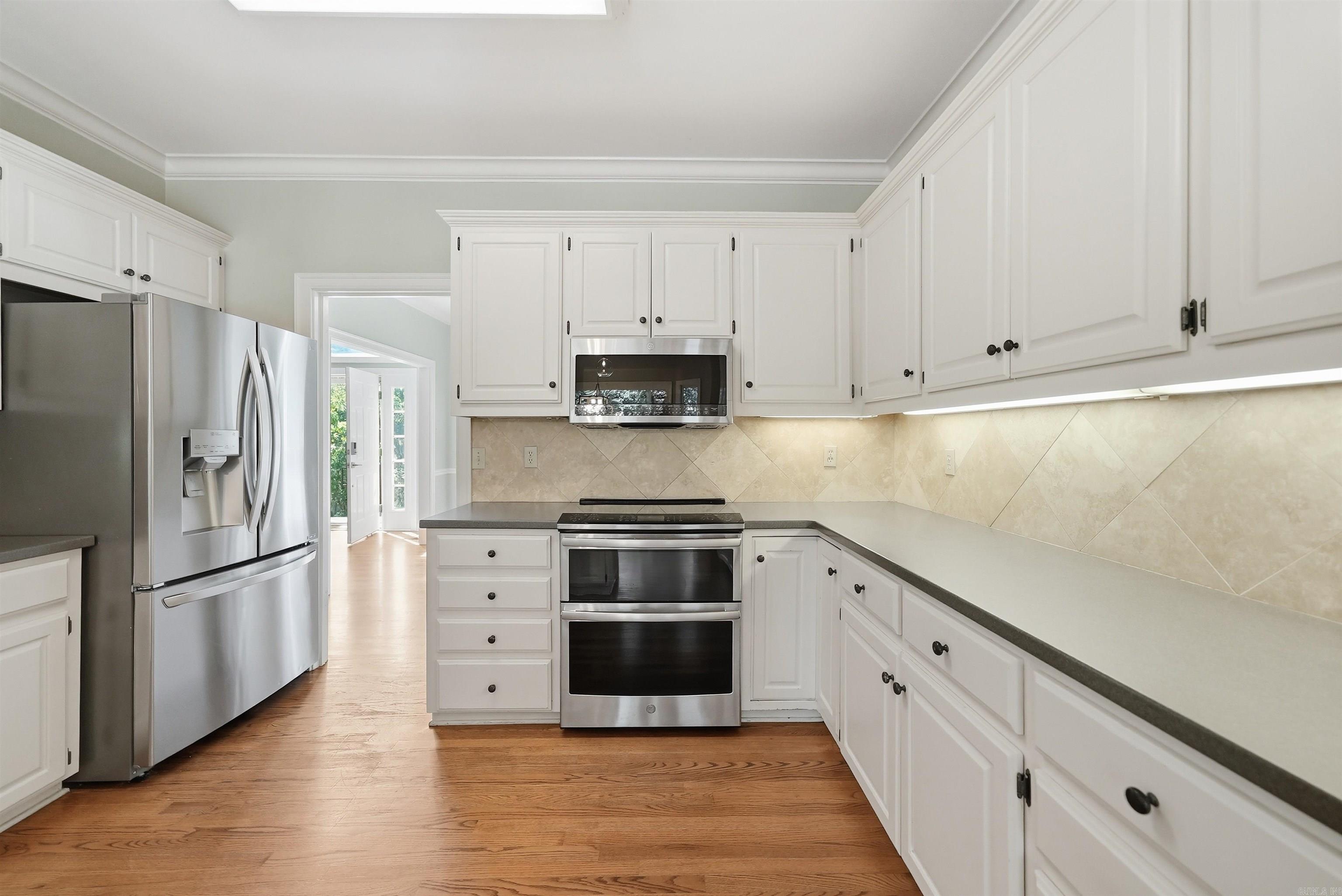 14301 Orleans Drive Property Photo 18