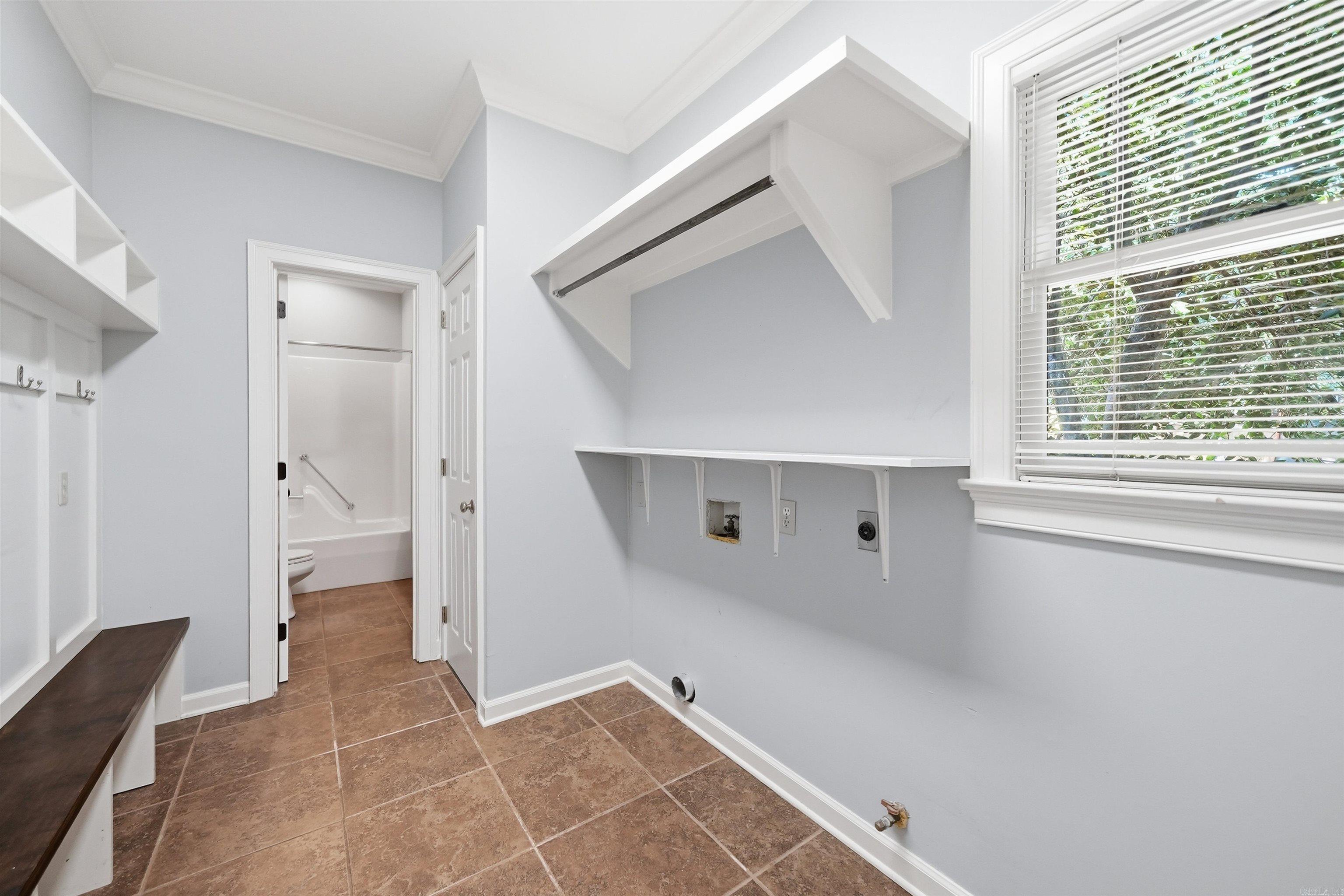 14301 Orleans Drive Property Photo 24