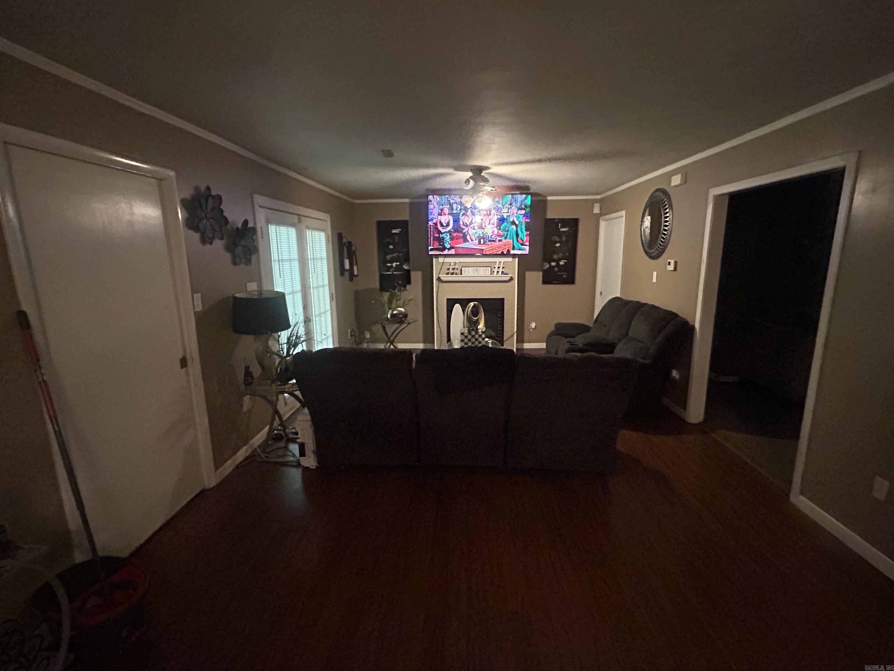 119 Cloverdale Property Photo 5